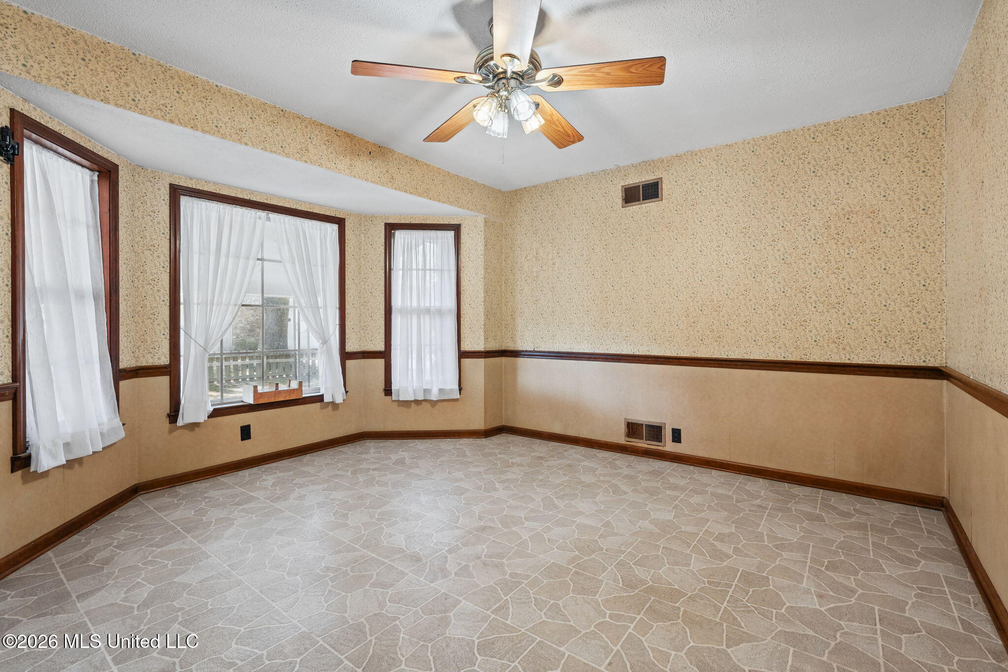 3531 Nickalus Avenue Property Photo 9