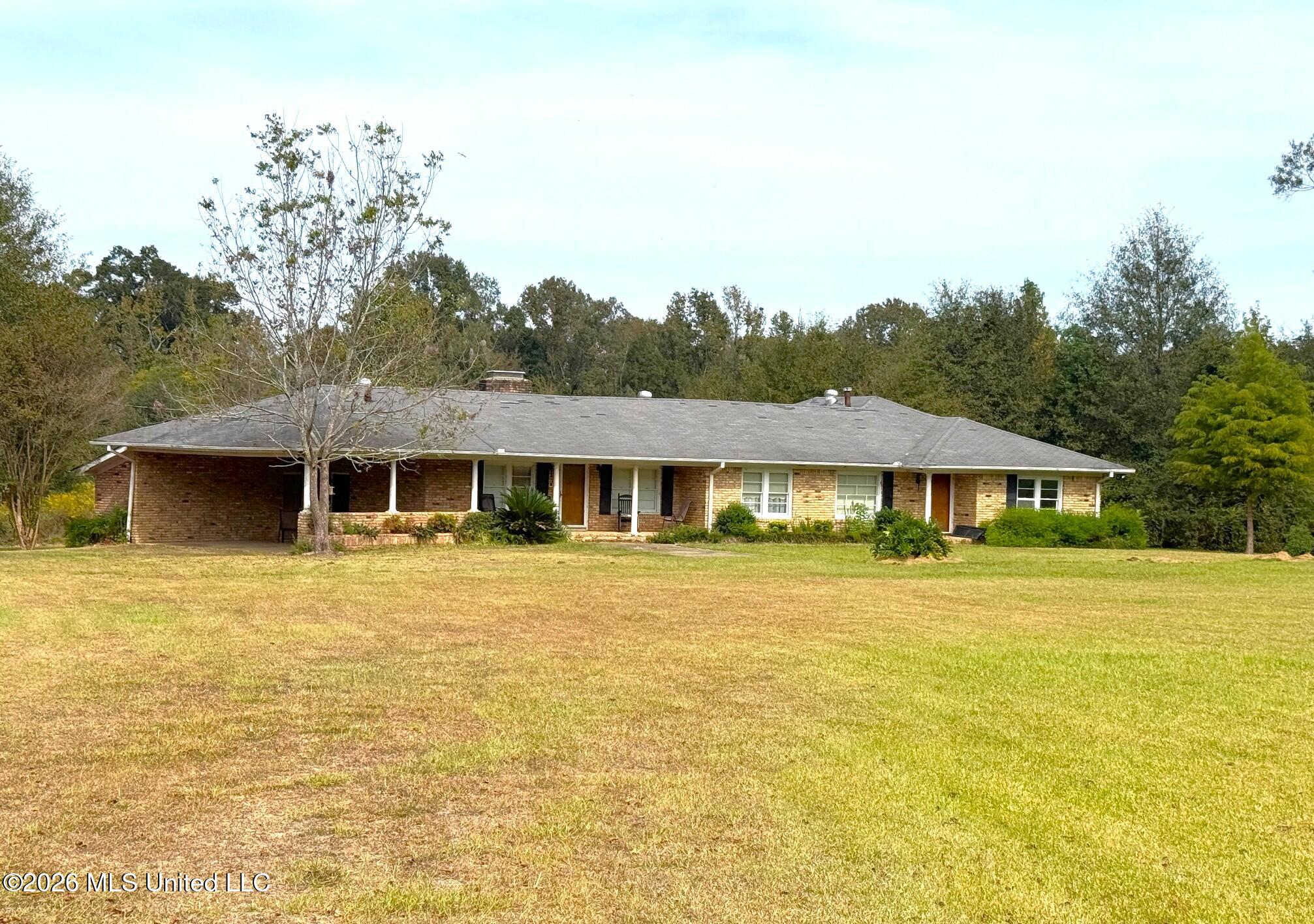 5527 Bean Road Property Photo 1