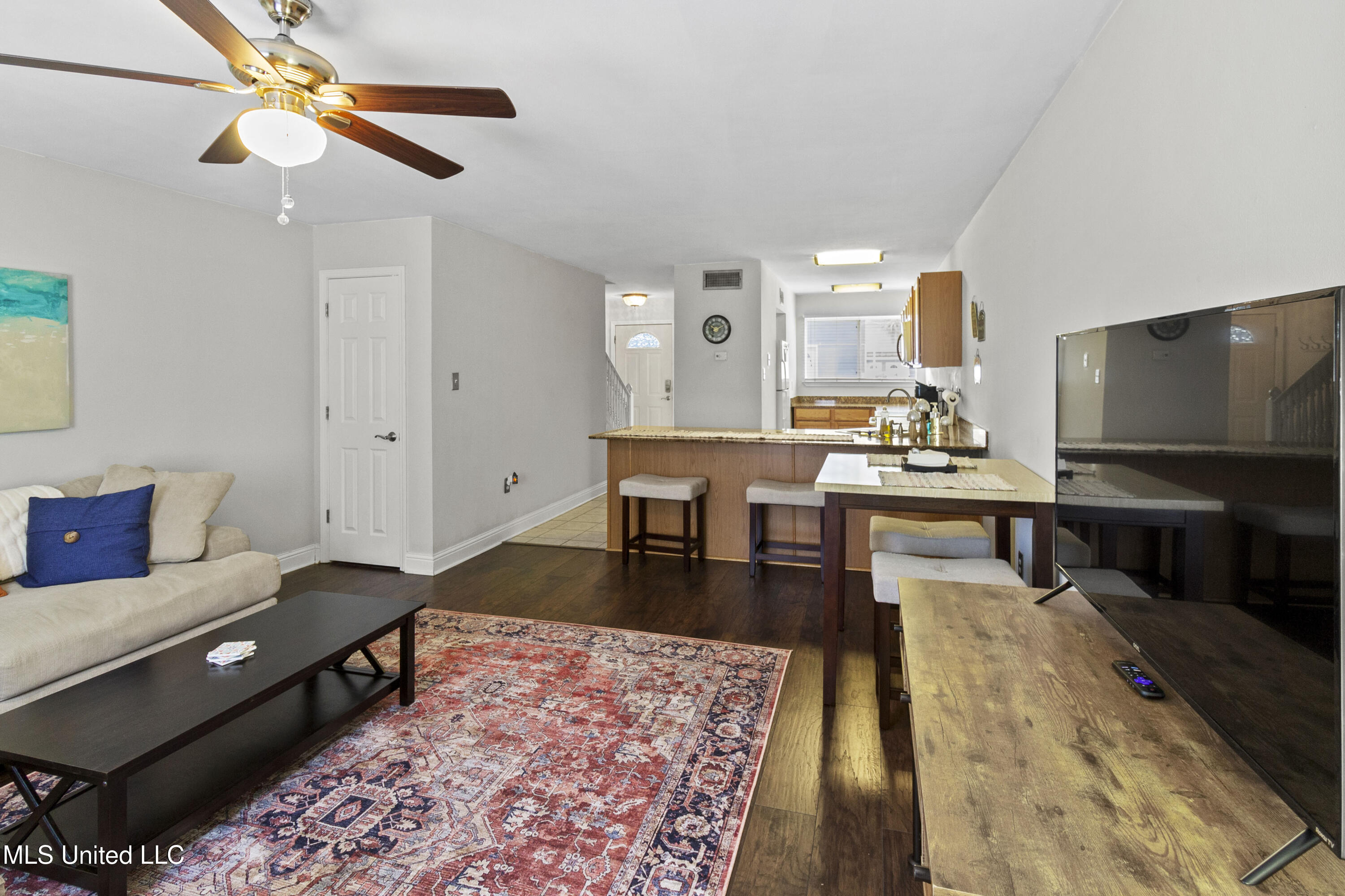 1664 Beach Boulevard Property Photo 7