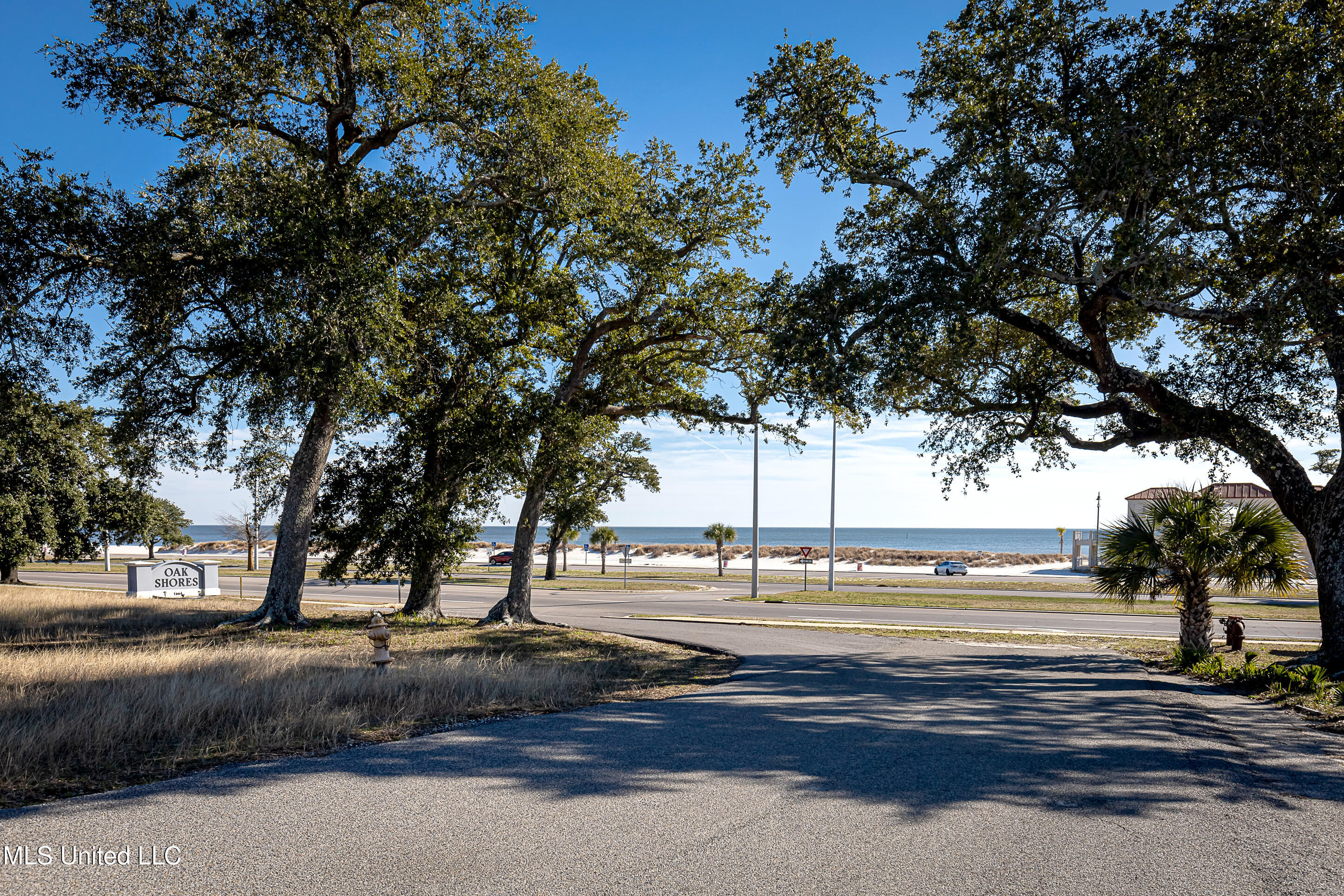1664 Beach Boulevard Property Photo 27