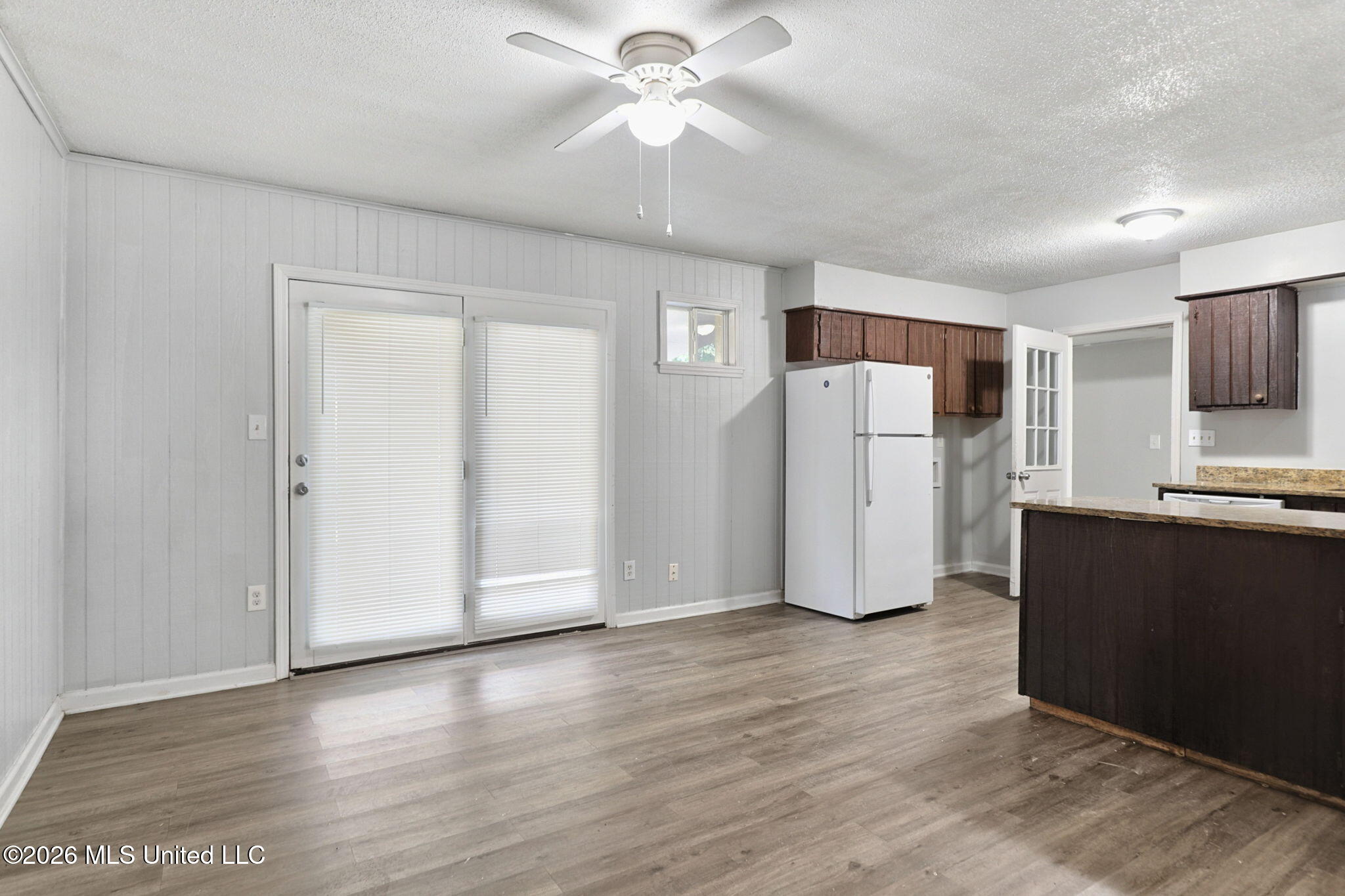 1734 Coral Hills Drive Property Photo 4