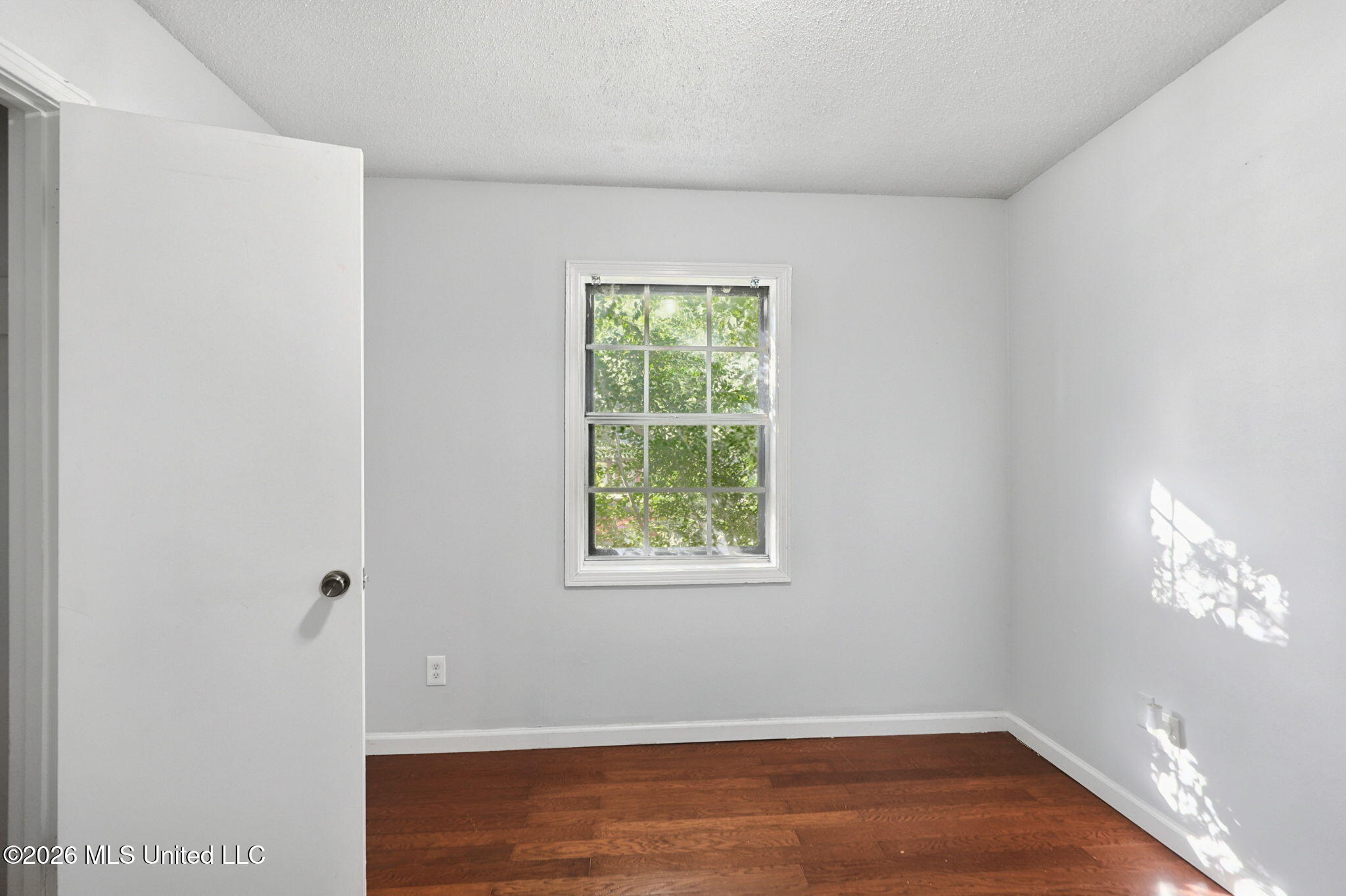 1734 Coral Hills Drive Property Photo 7