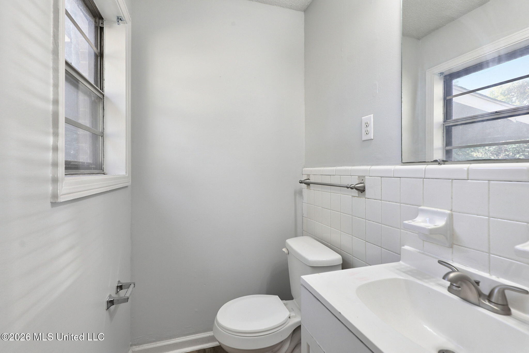 1734 Coral Hills Drive Property Photo 15