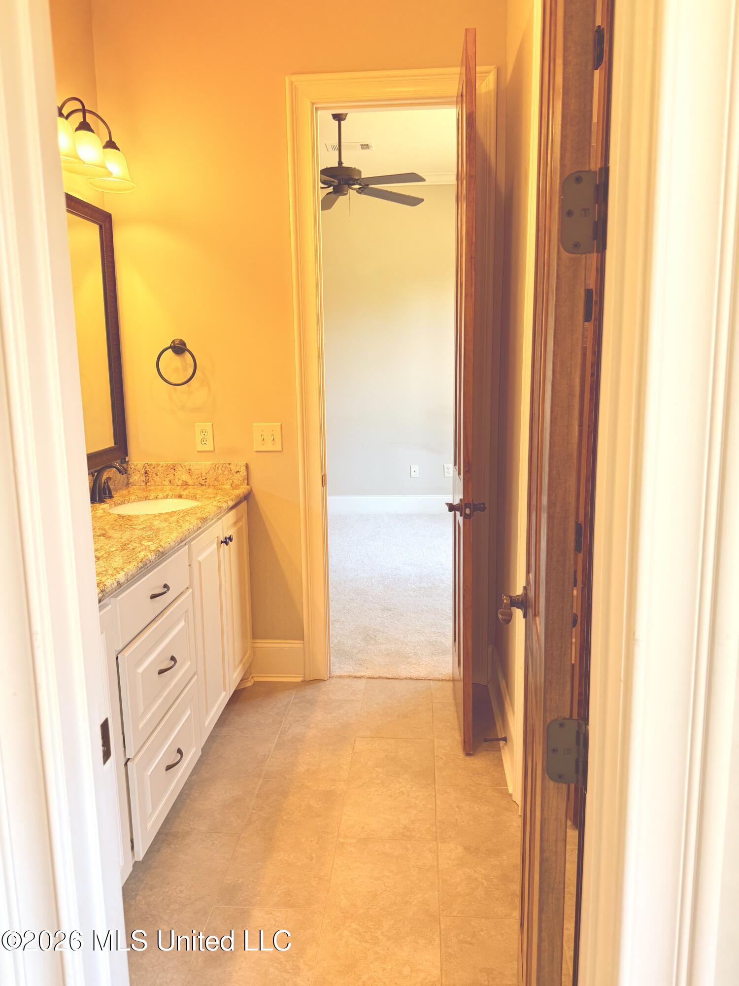 501 Newbury Drive Property Photo 15