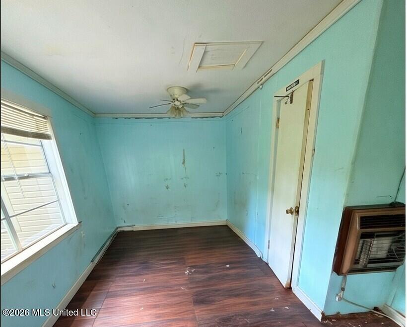 16063 E Highway 16 Property Photo 8