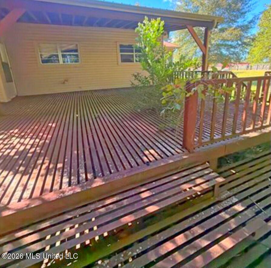 16063 E Highway 16 Property Photo 12
