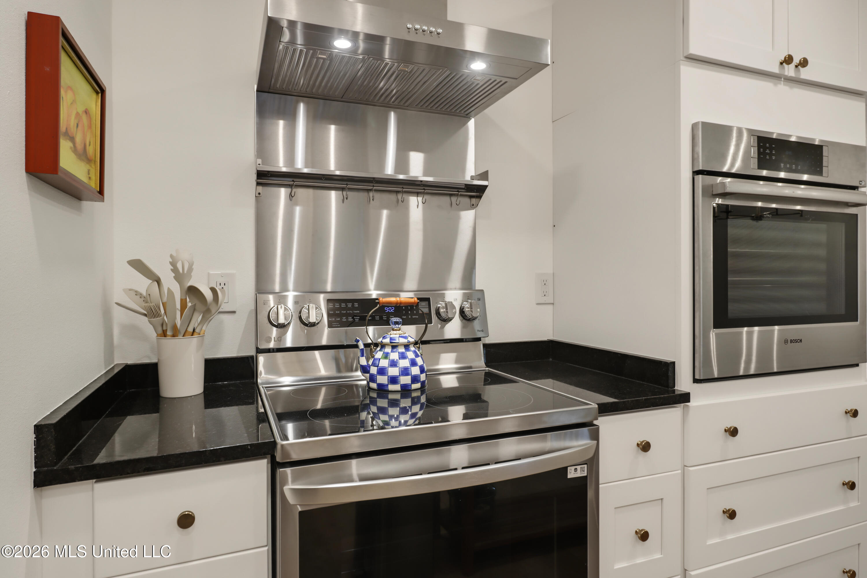 260 Hiern Avenue Property Photo 13