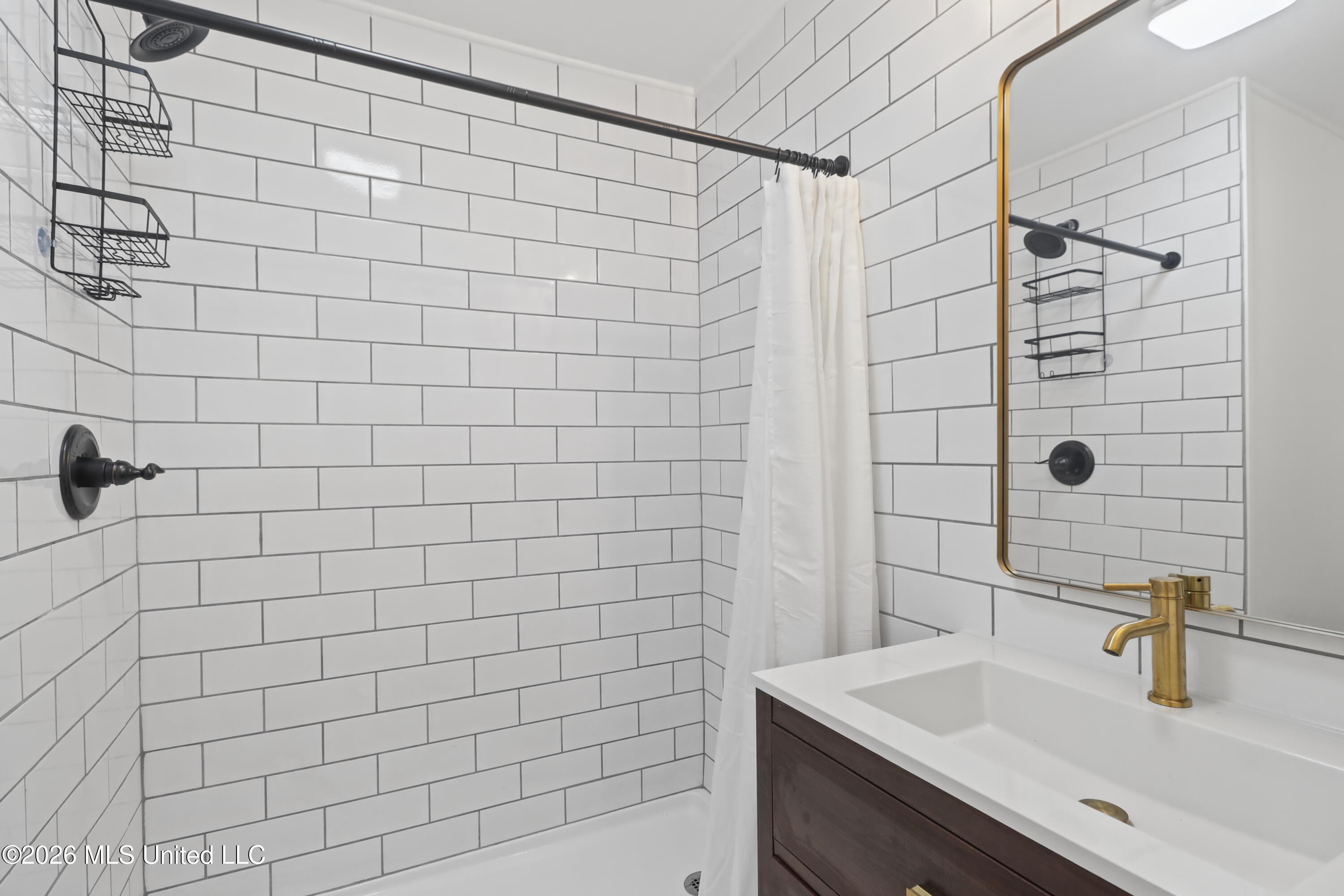 260 Hiern Avenue Property Photo 16