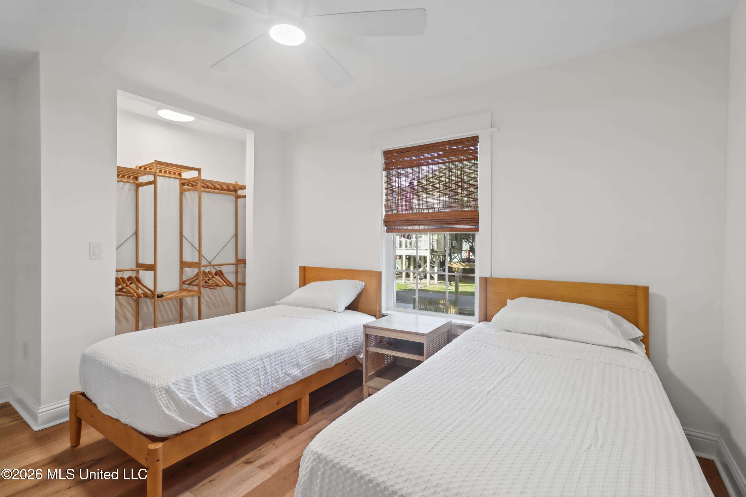 260 Hiern Avenue Property Photo 17