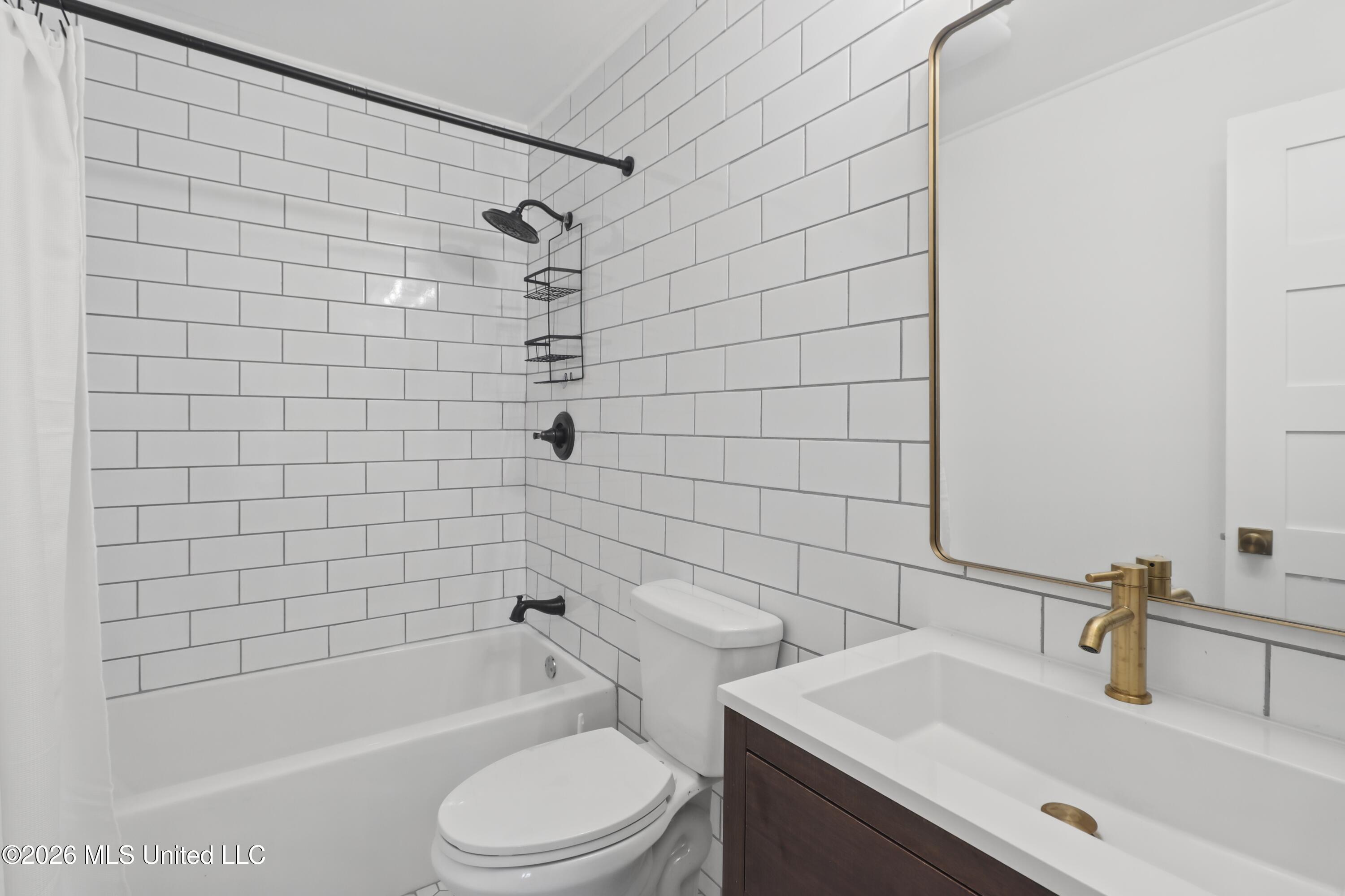 260 Hiern Avenue Property Photo 19