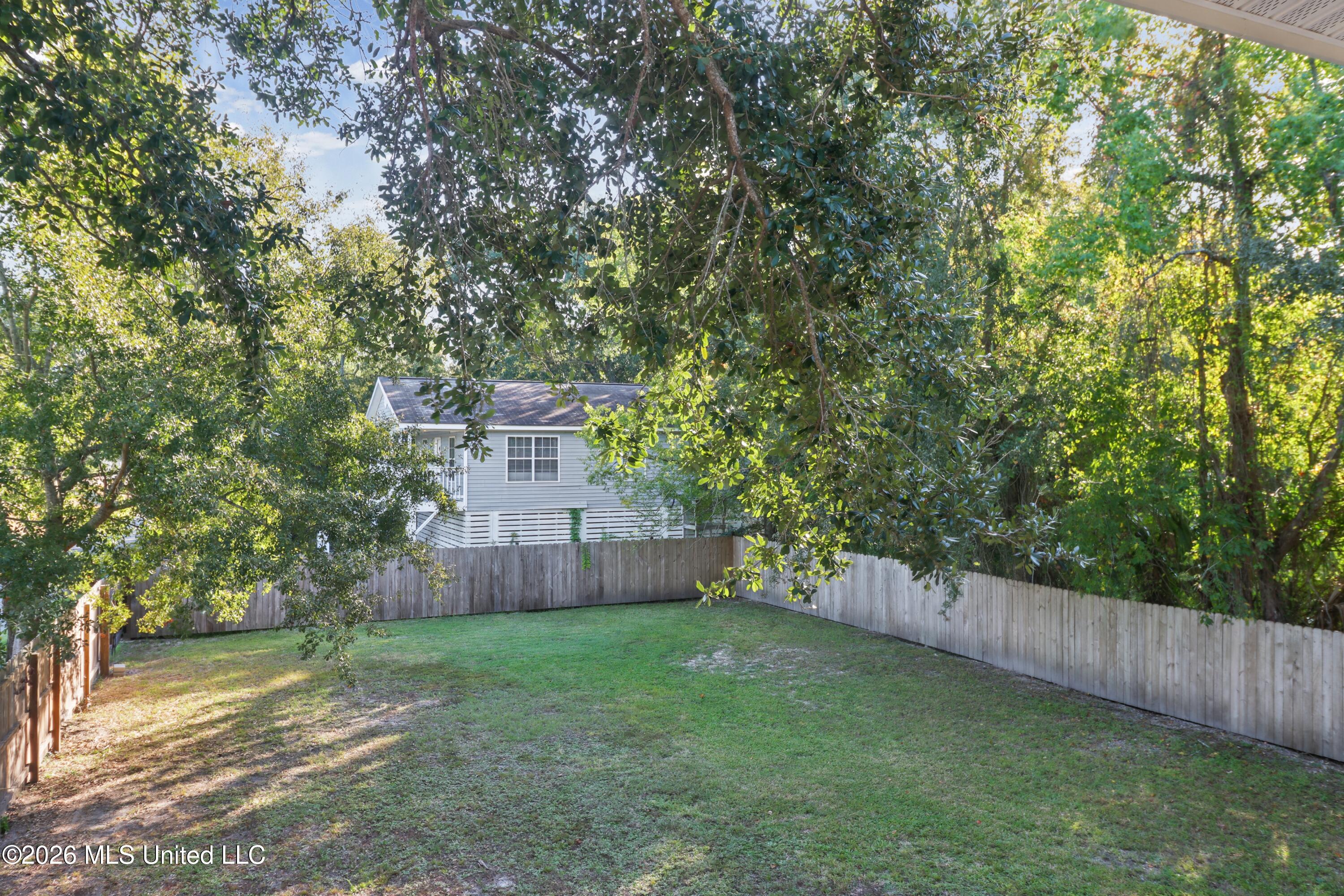 260 Hiern Avenue Property Photo 27