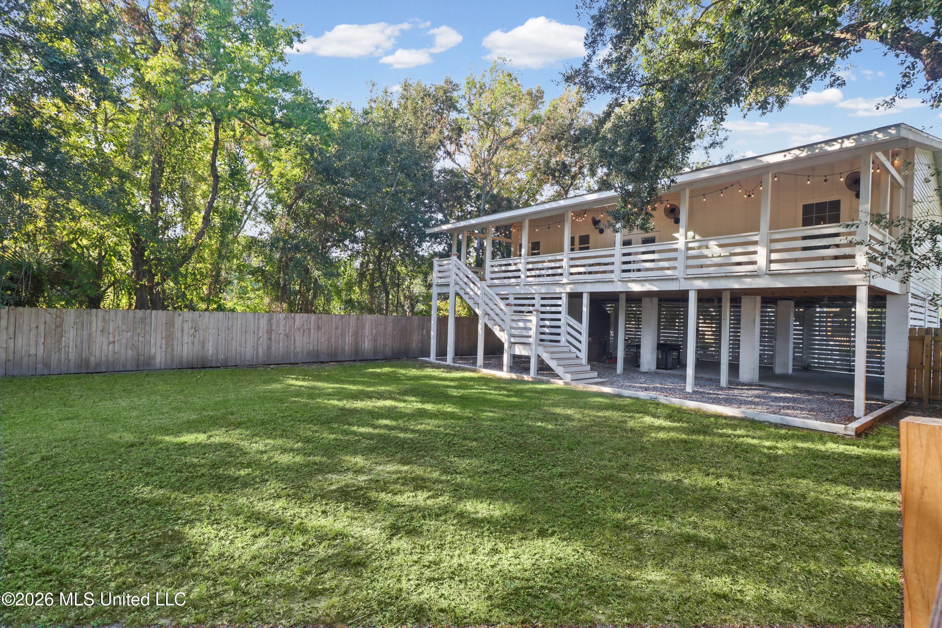 260 Hiern Avenue Property Photo 28