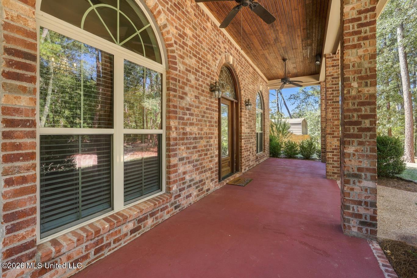 500 Chuck Wagon Drive Property Photo 8