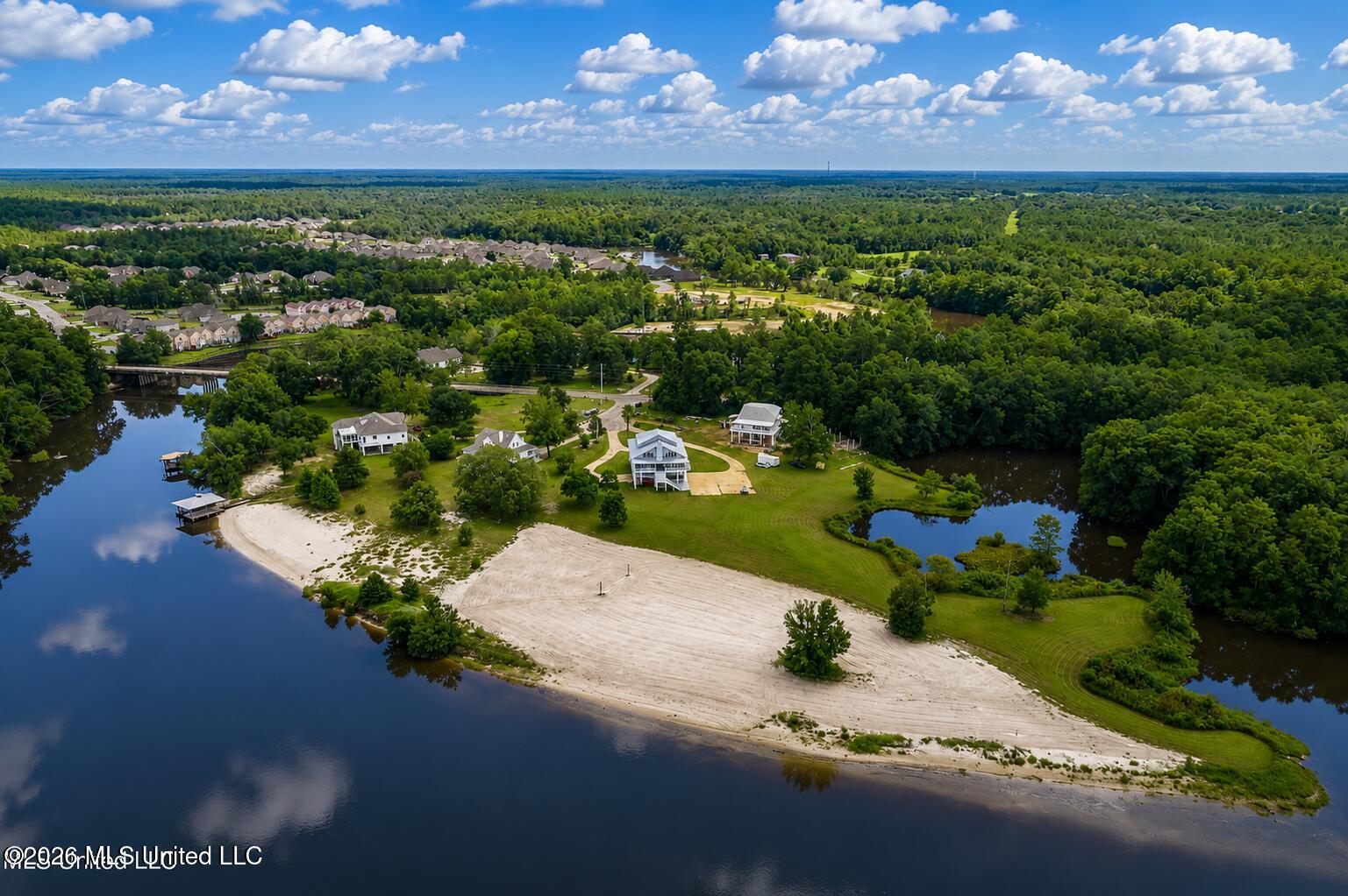 3285 Sandy Bluff Drive Property Photo 1