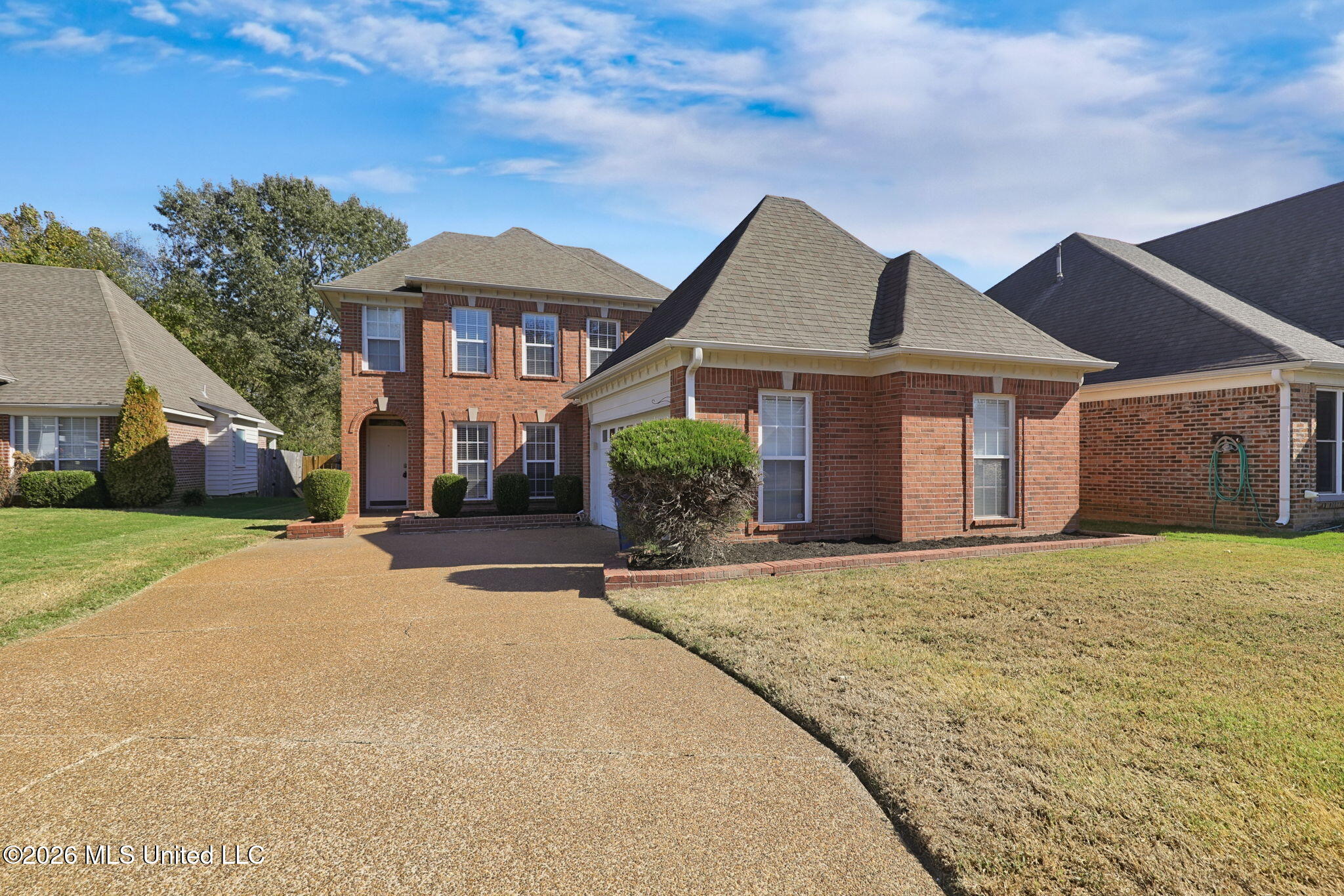 4834 Graham Lake Drive Property Photo 1
