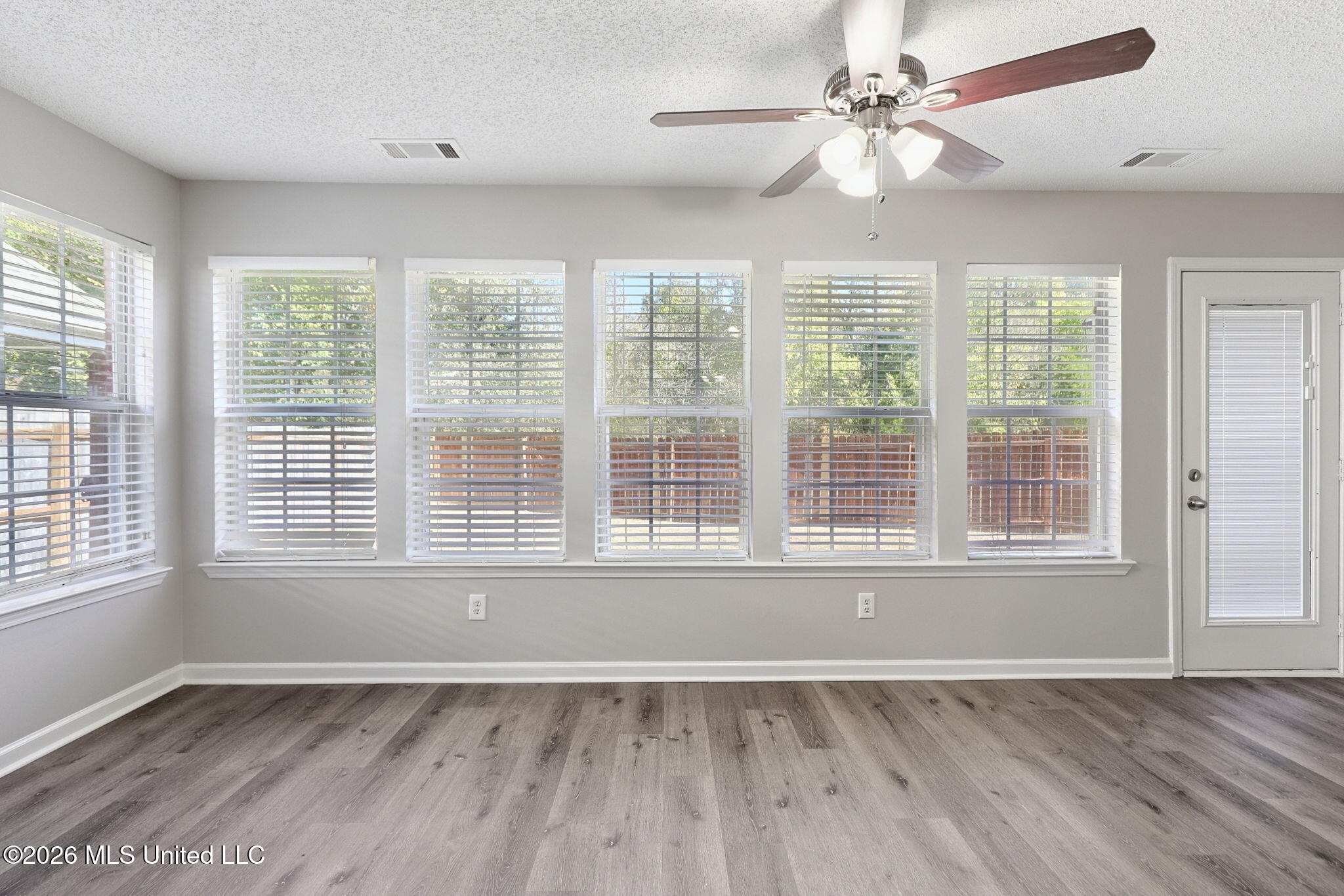 4834 Graham Lake Drive Property Photo 5