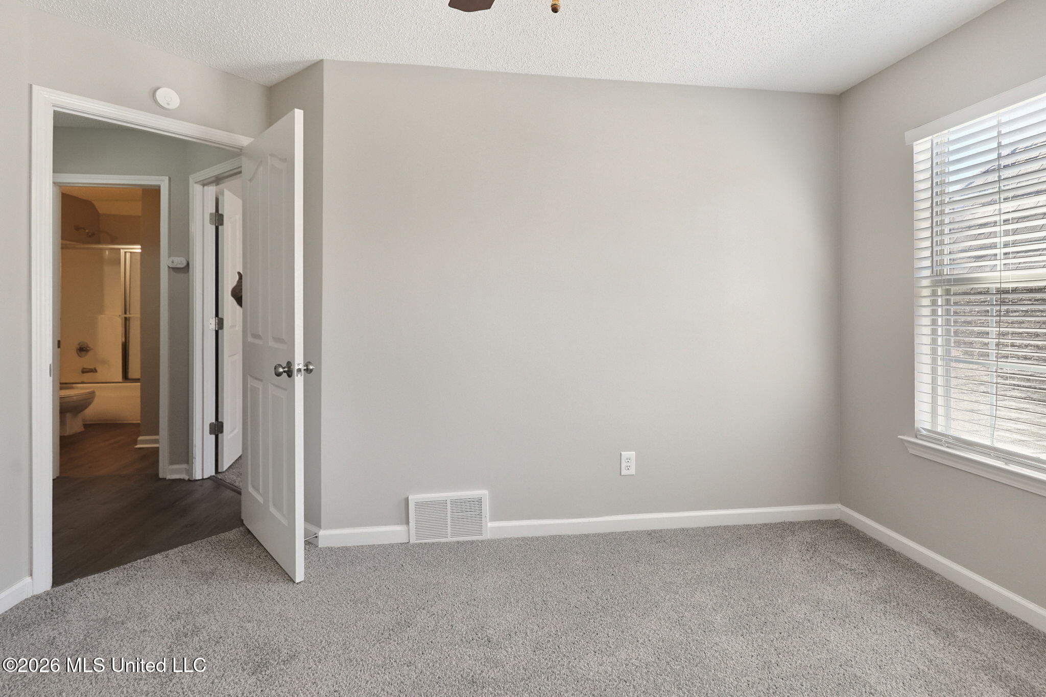 4834 Graham Lake Drive Property Photo 25