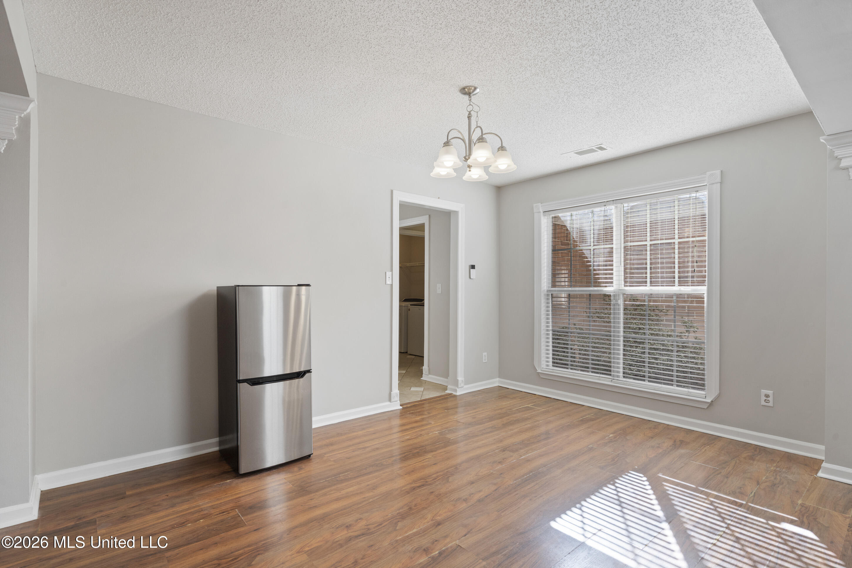 4930 Graham Lake Drive Property Photo 7