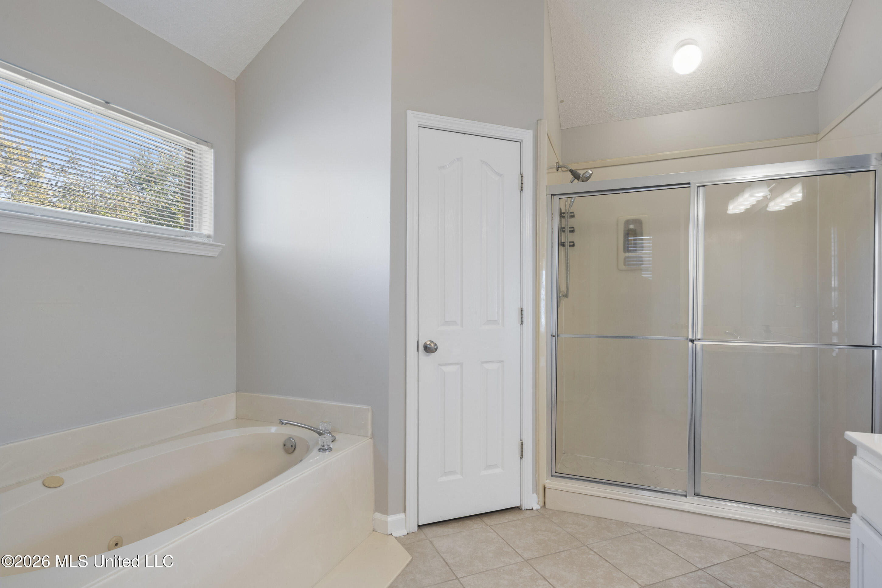 4930 Graham Lake Drive Property Photo 16