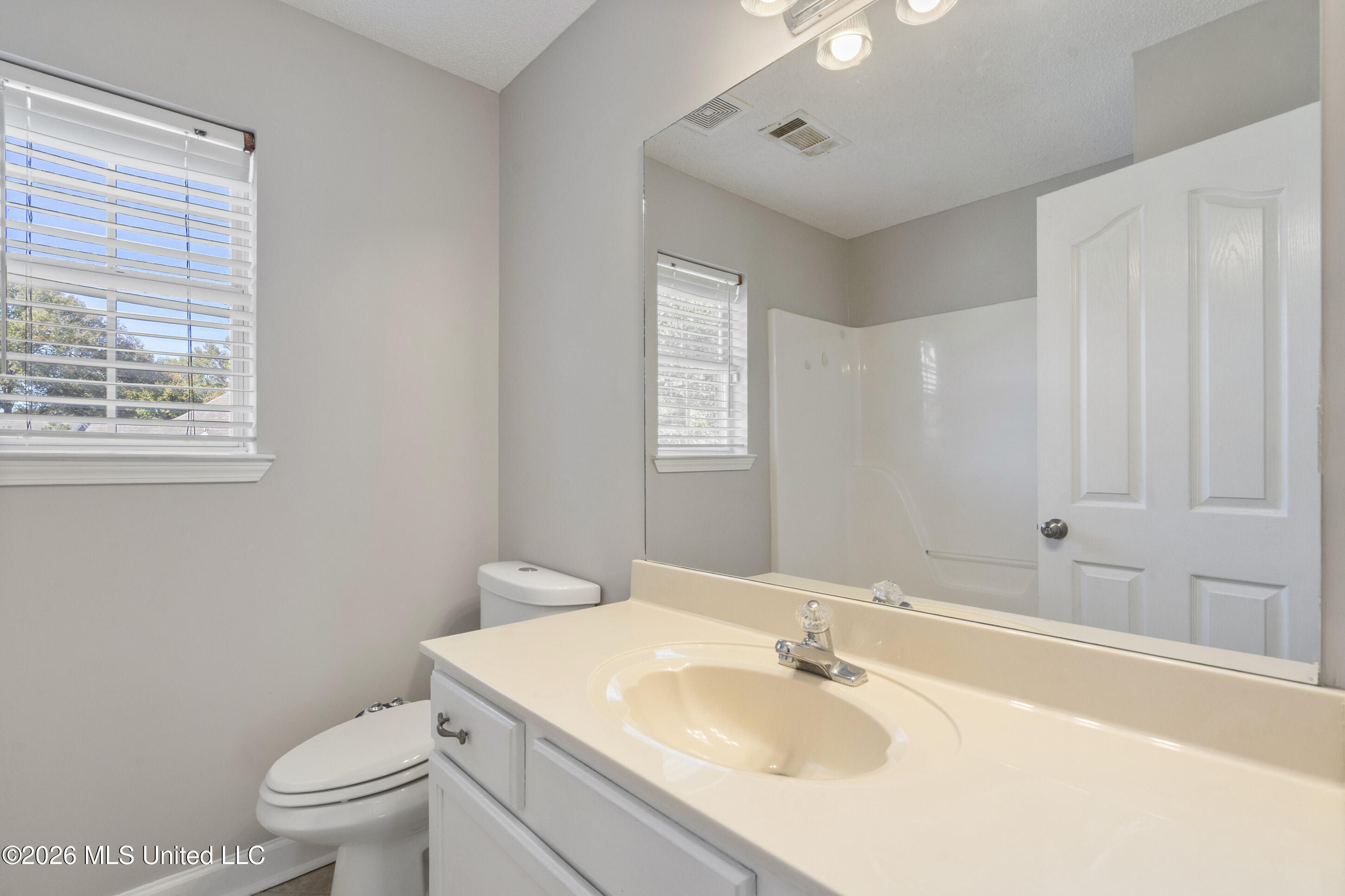 4930 Graham Lake Drive Property Photo 24