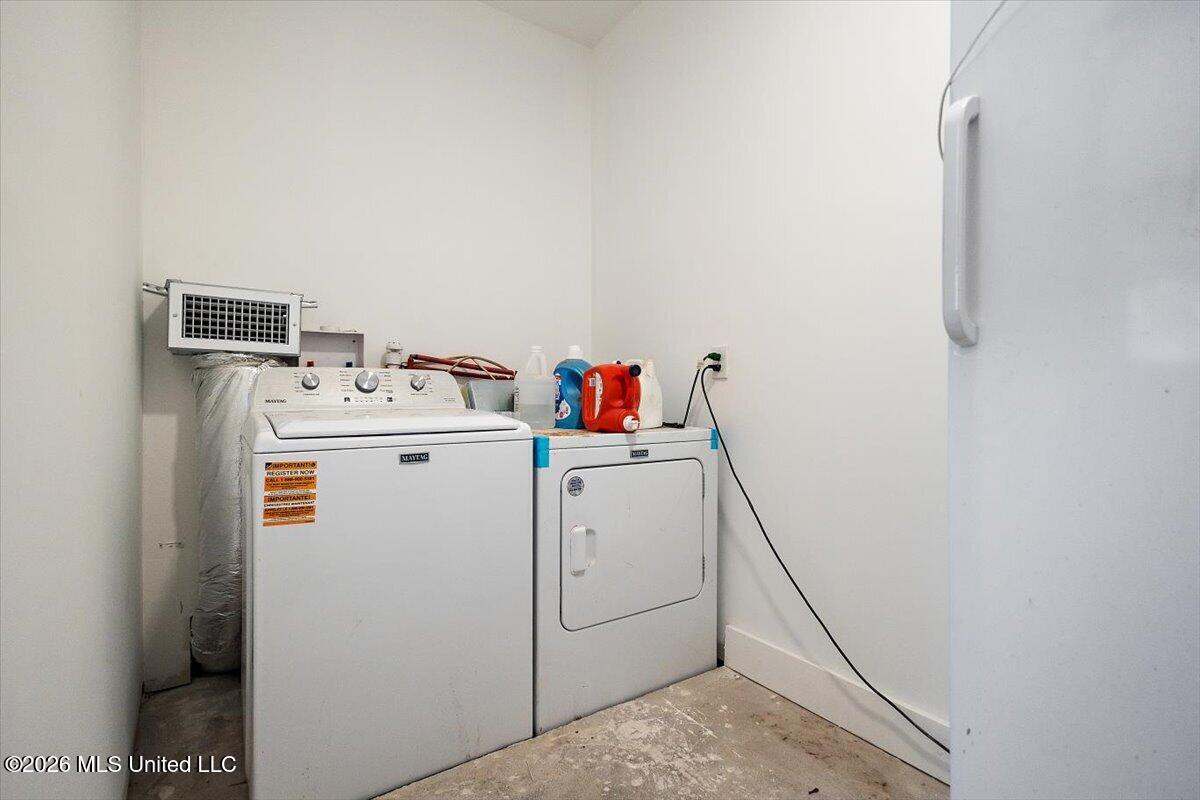116 S Bennett Street Property Photo 10