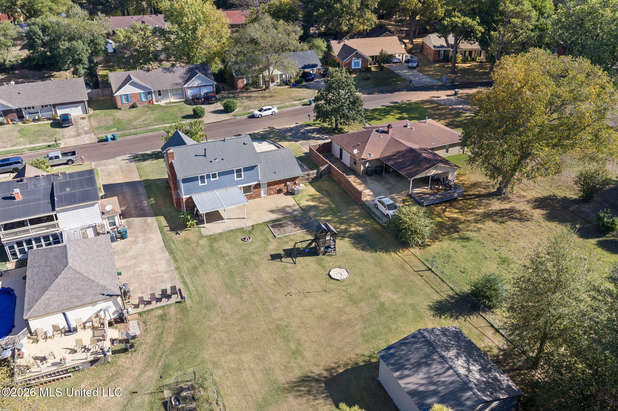 8573 W Lake Shore Drive Property Photo 14