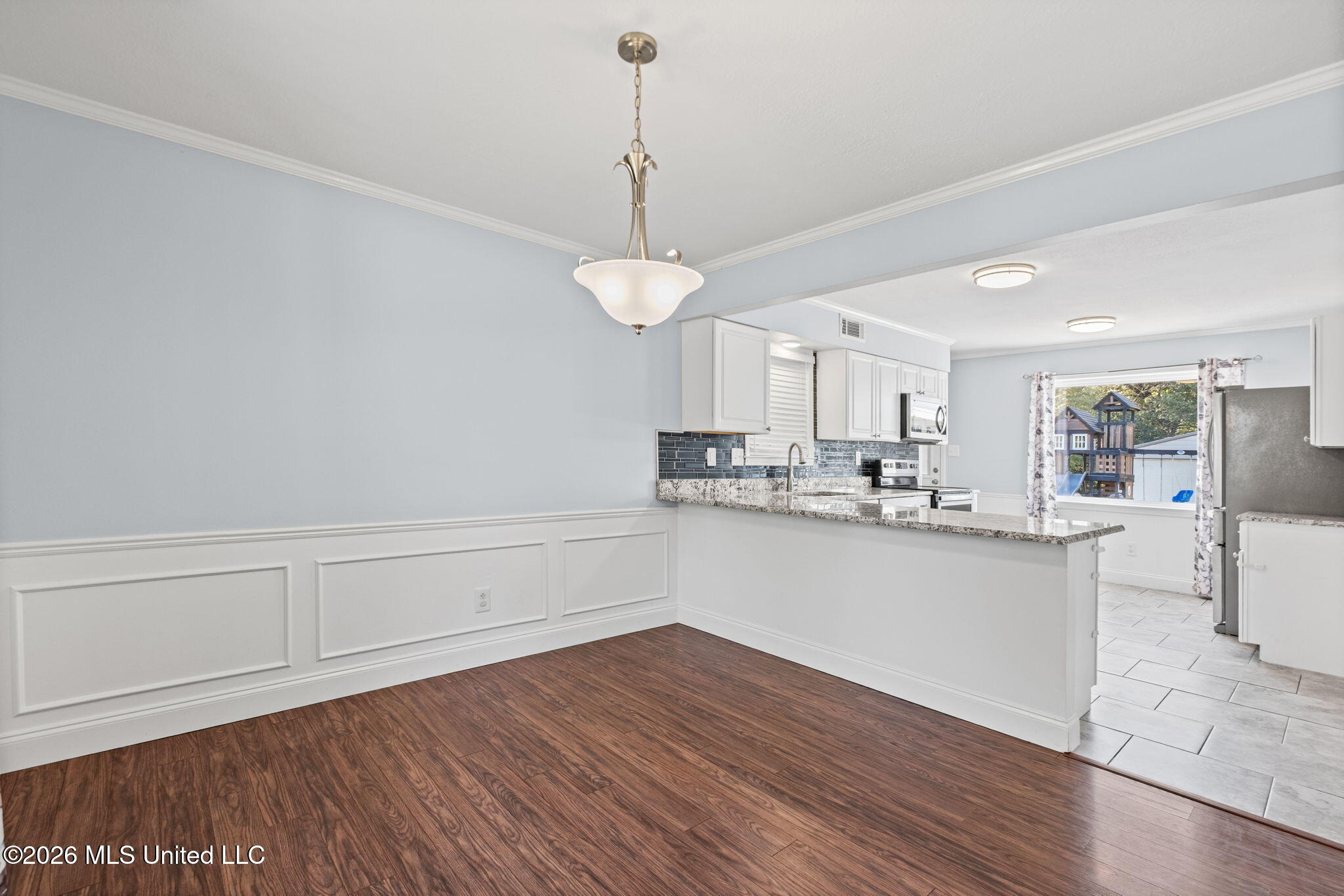 8573 W Lake Shore Drive Property Photo 18
