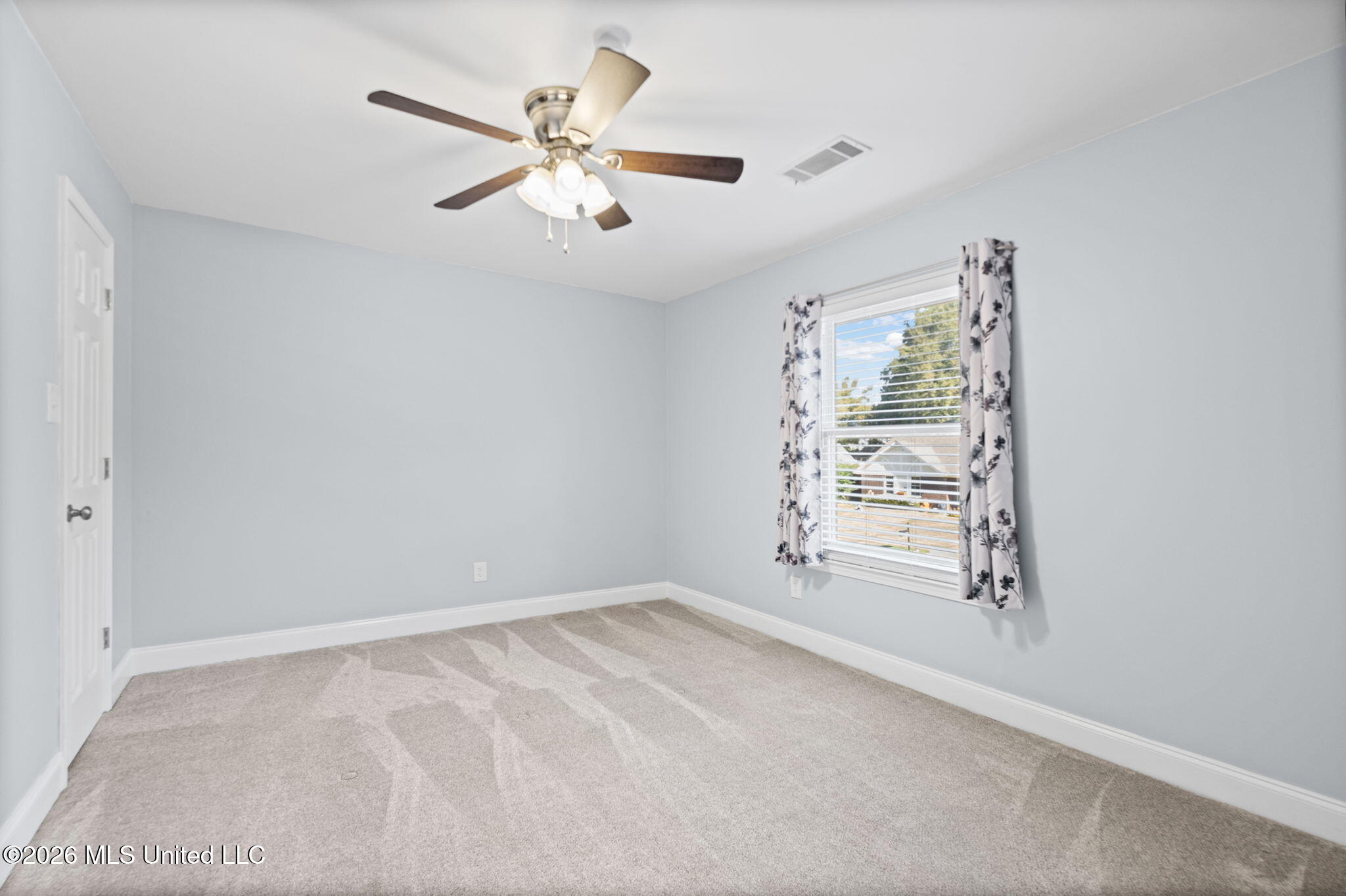 8573 W Lake Shore Drive Property Photo 36