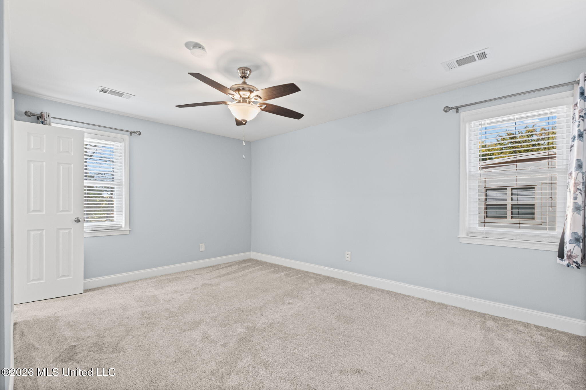 8573 W Lake Shore Drive Property Photo 38