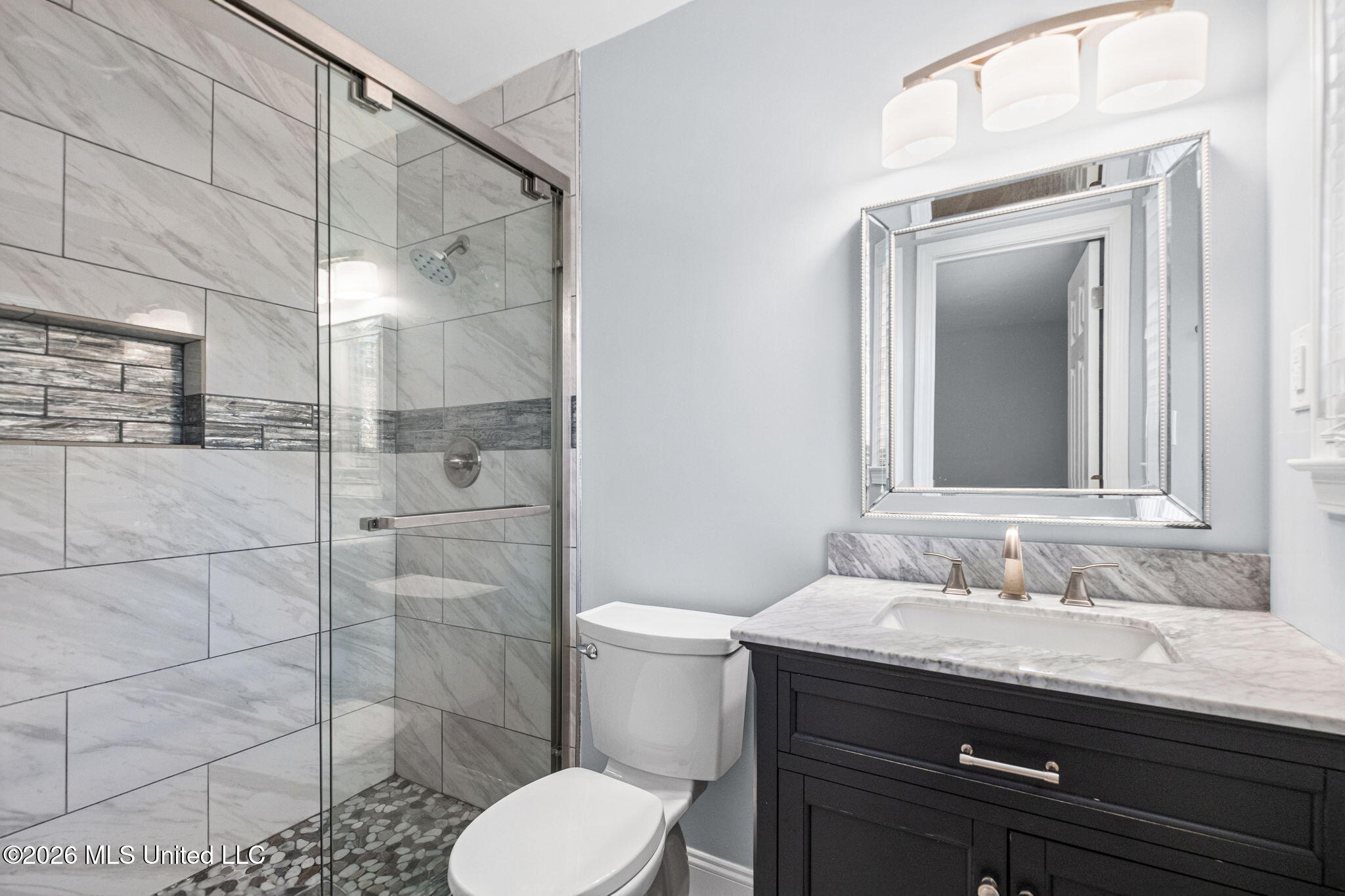 8573 W Lake Shore Drive Property Photo 40