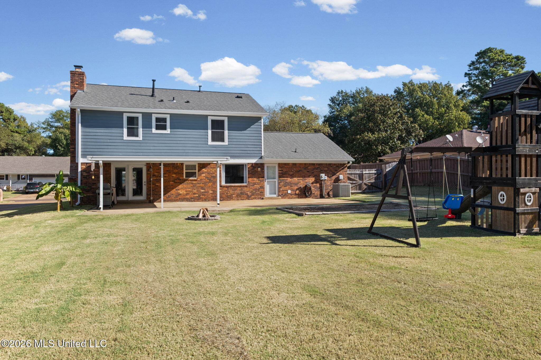 8573 W Lake Shore Drive Property Photo 44