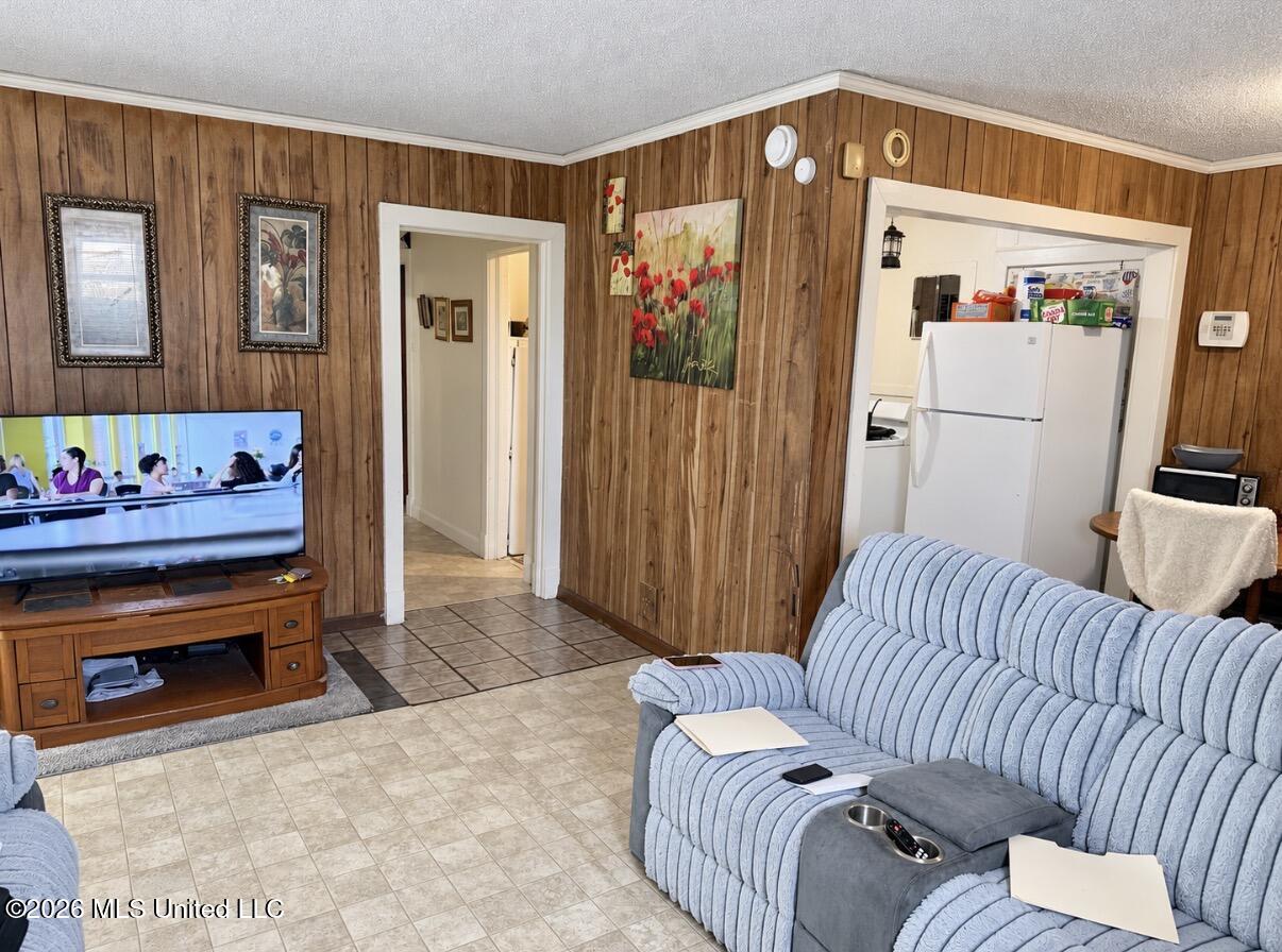 906 Manilla Property Photo 2