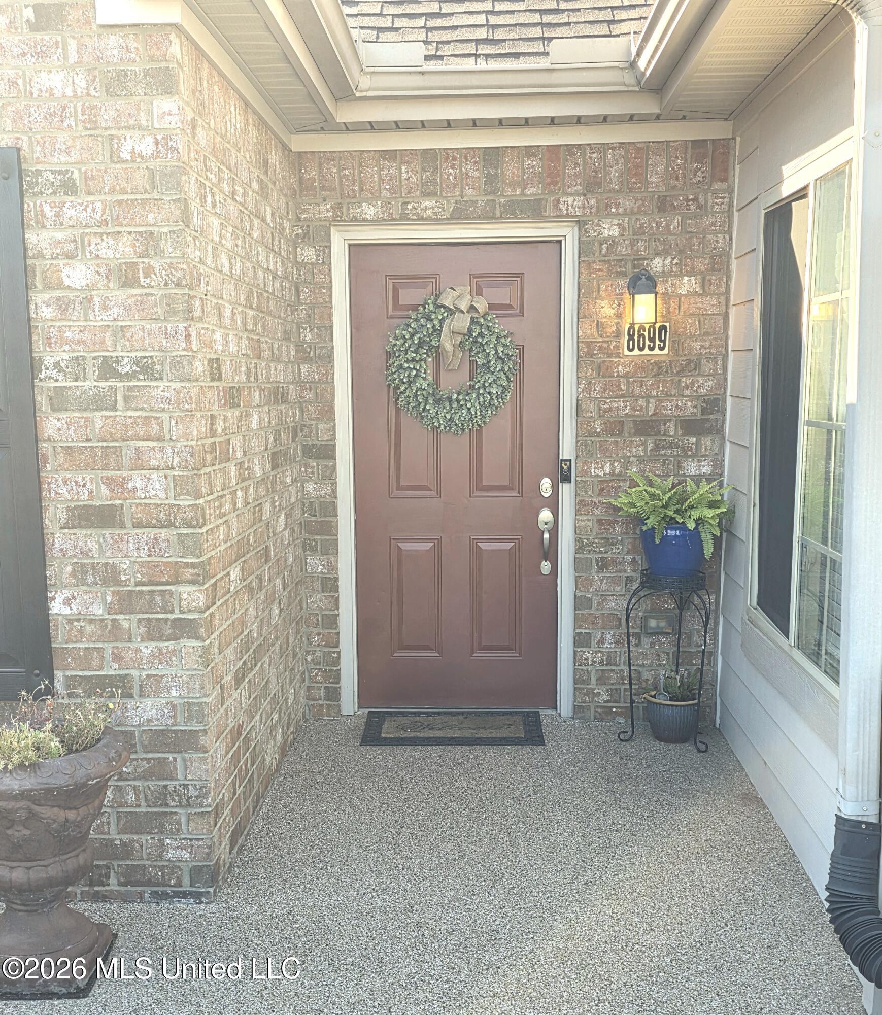 8699 Parkview Oaks Circle Property Photo 8
