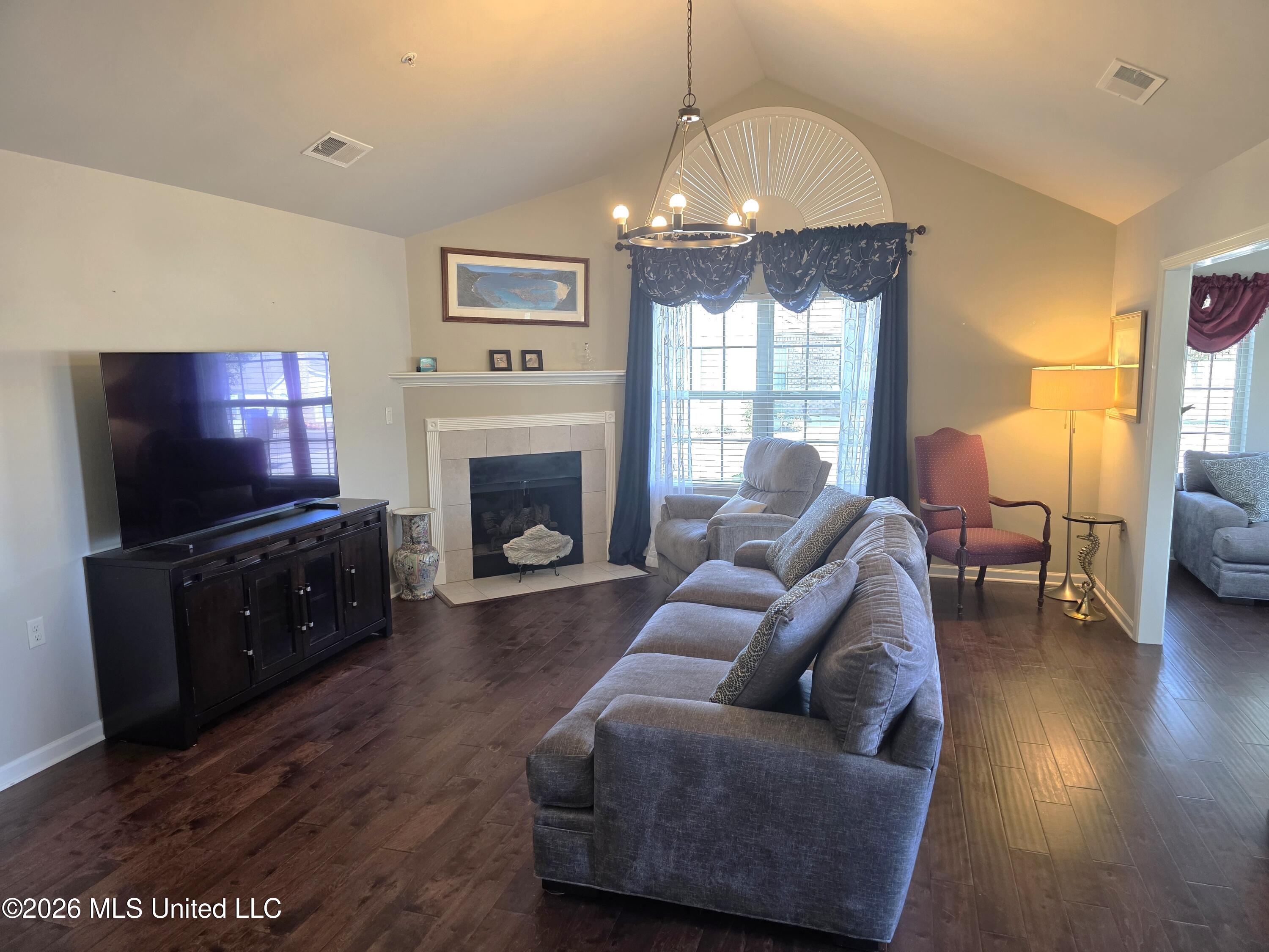8699 Parkview Oaks Circle Property Photo 11