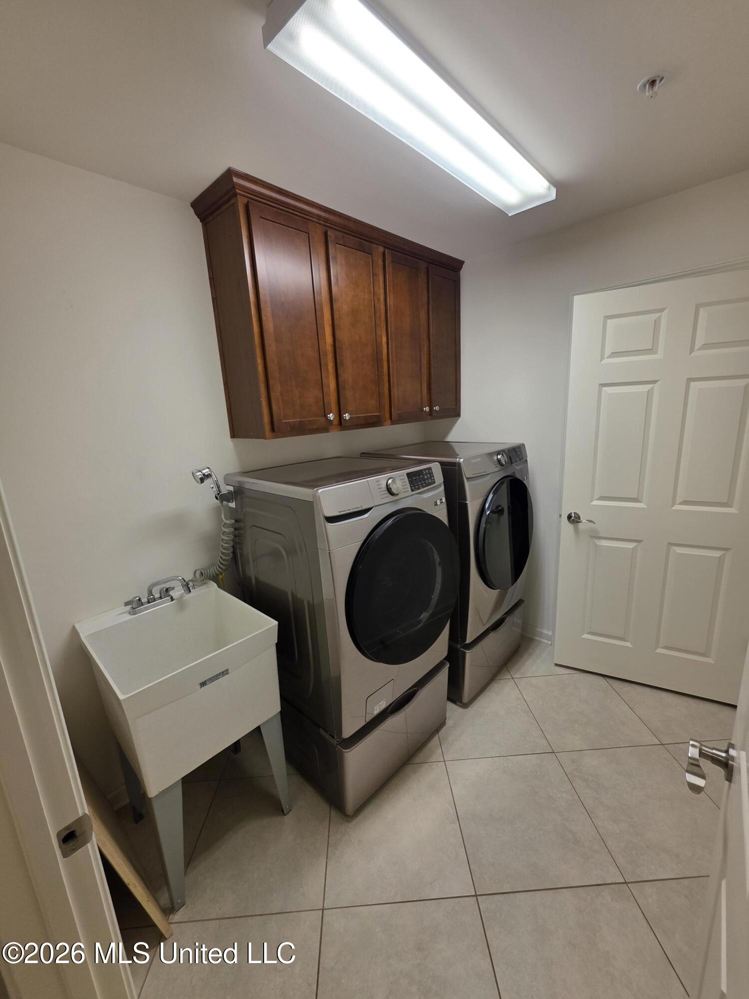 8699 Parkview Oaks Circle Property Photo 14