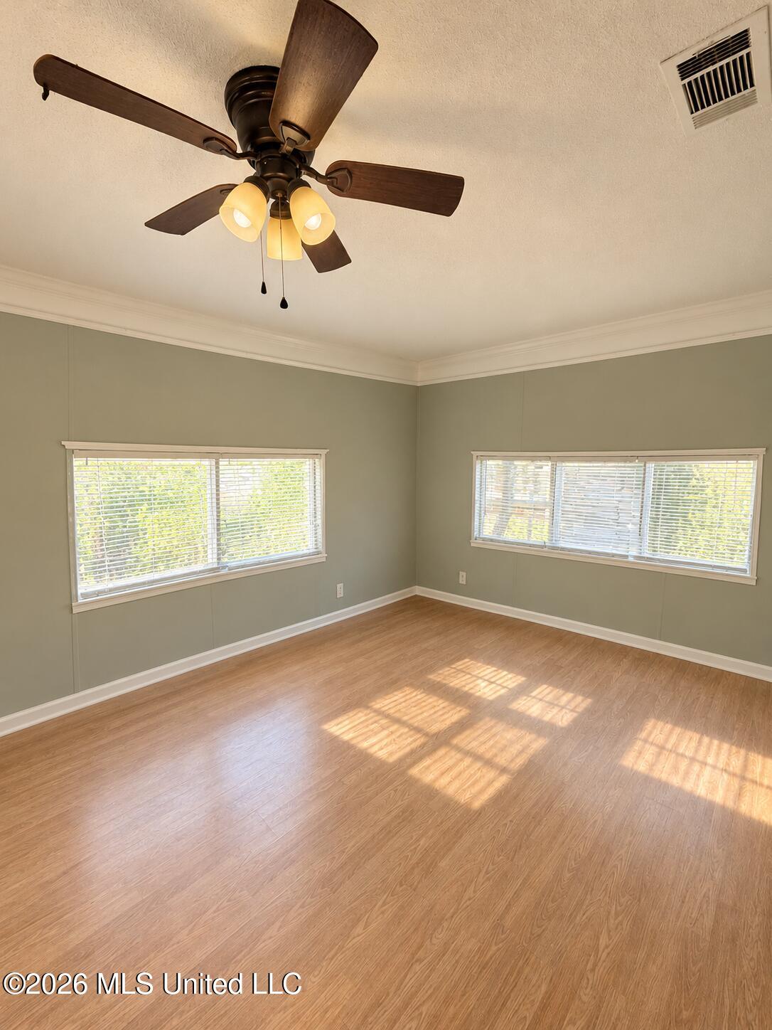 241 Lea Circle Property Photo 5