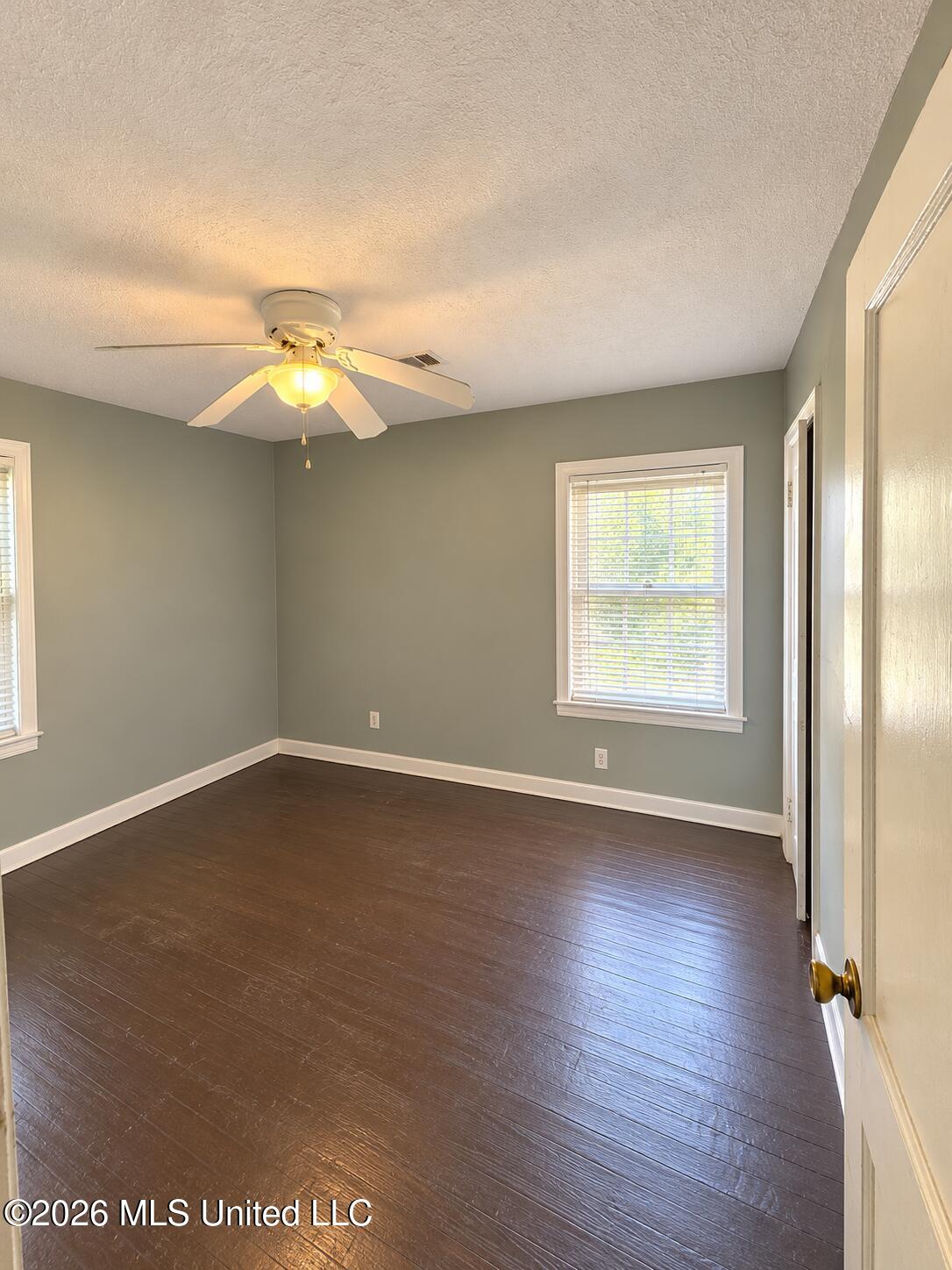 241 Lea Circle Property Photo 8