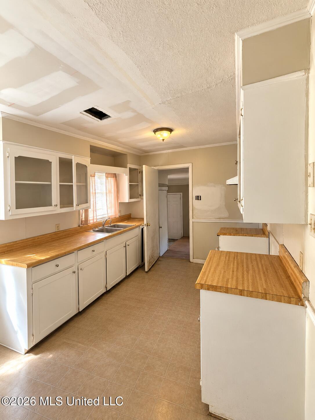 241 Lea Circle Property Photo 13