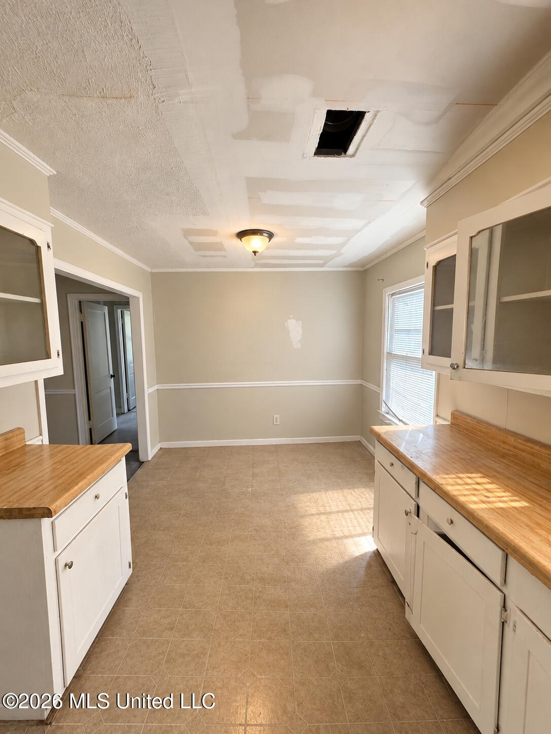 241 Lea Circle Property Photo 14
