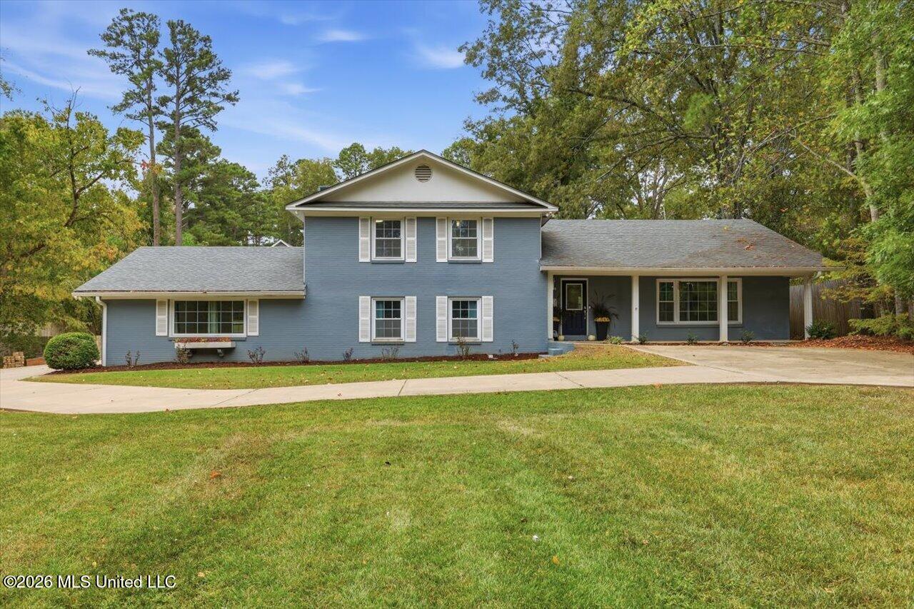 103 Nw Linda Drive Property Photo 1