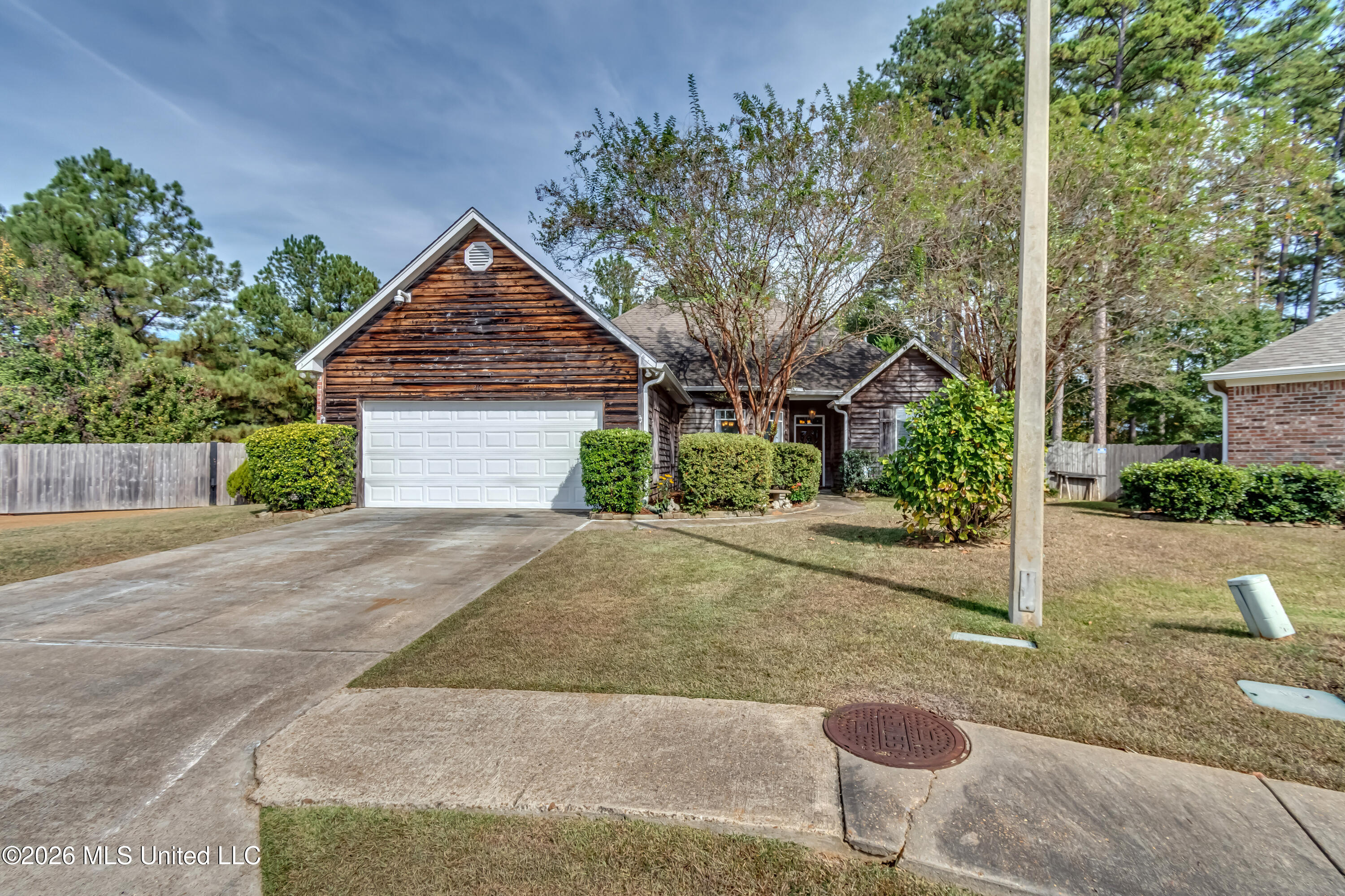 210 Apple Blossom Circle Property Photo 1