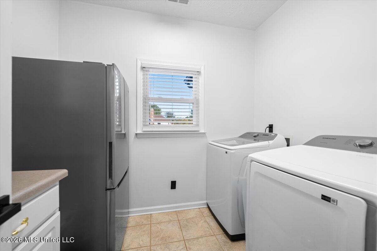 156 Oak Grove Drive Property Photo 22