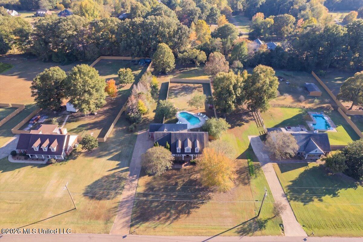 156 Oak Grove Drive Property Photo 31