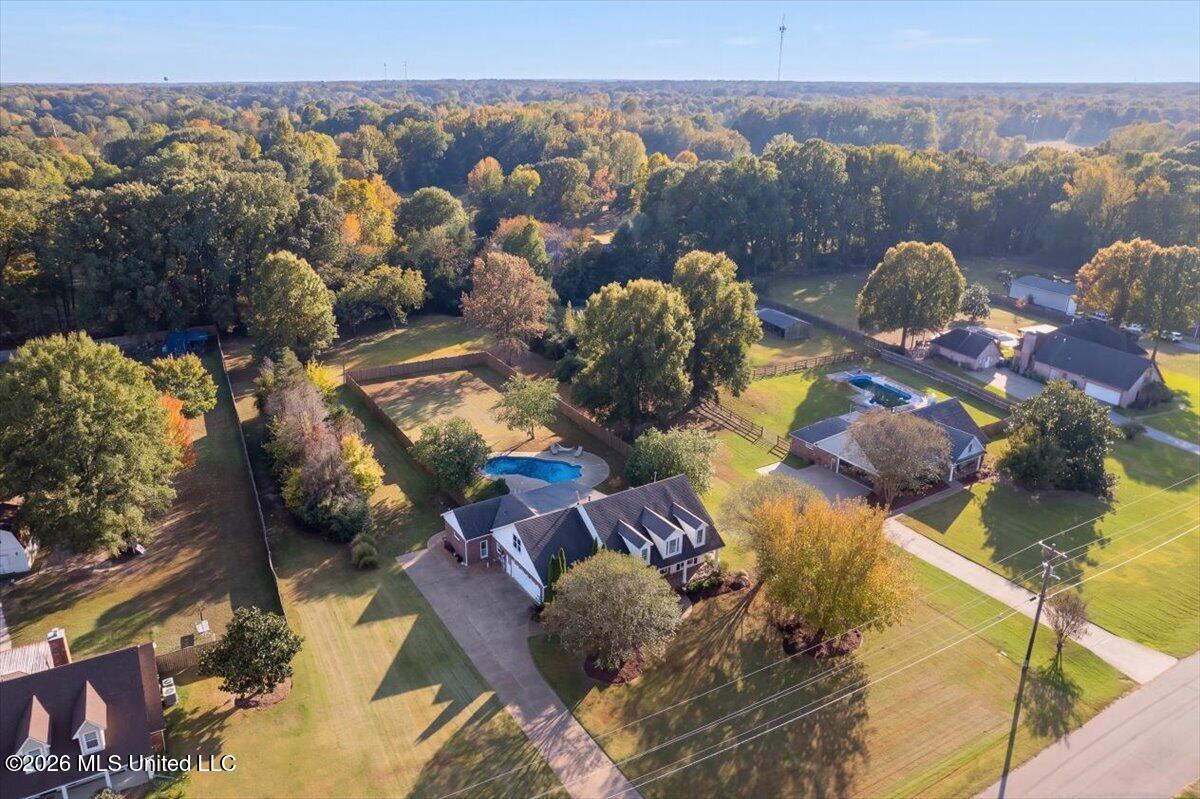 156 Oak Grove Drive Property Photo 32