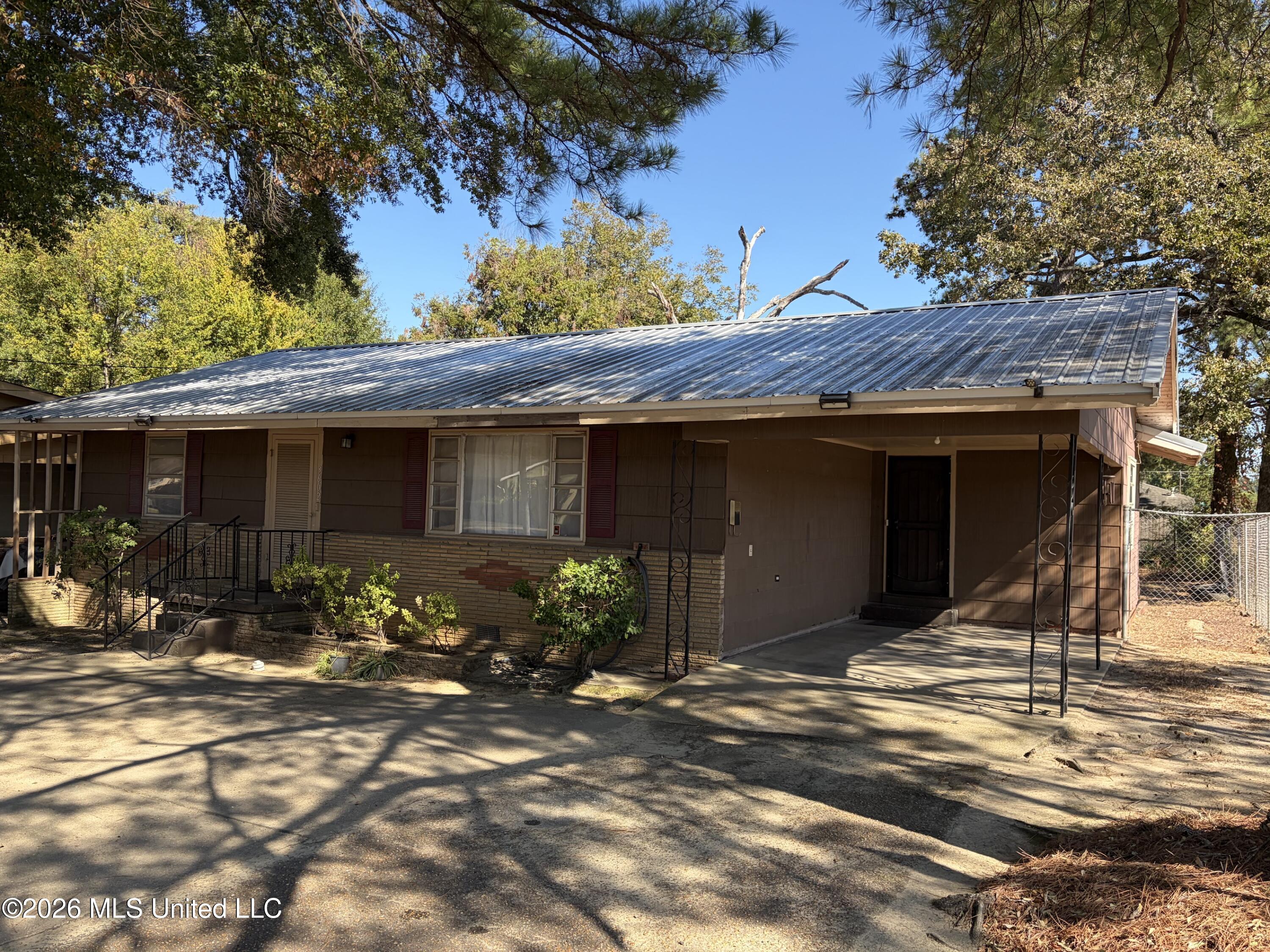 3602 Westchester Drive Property Photo 1