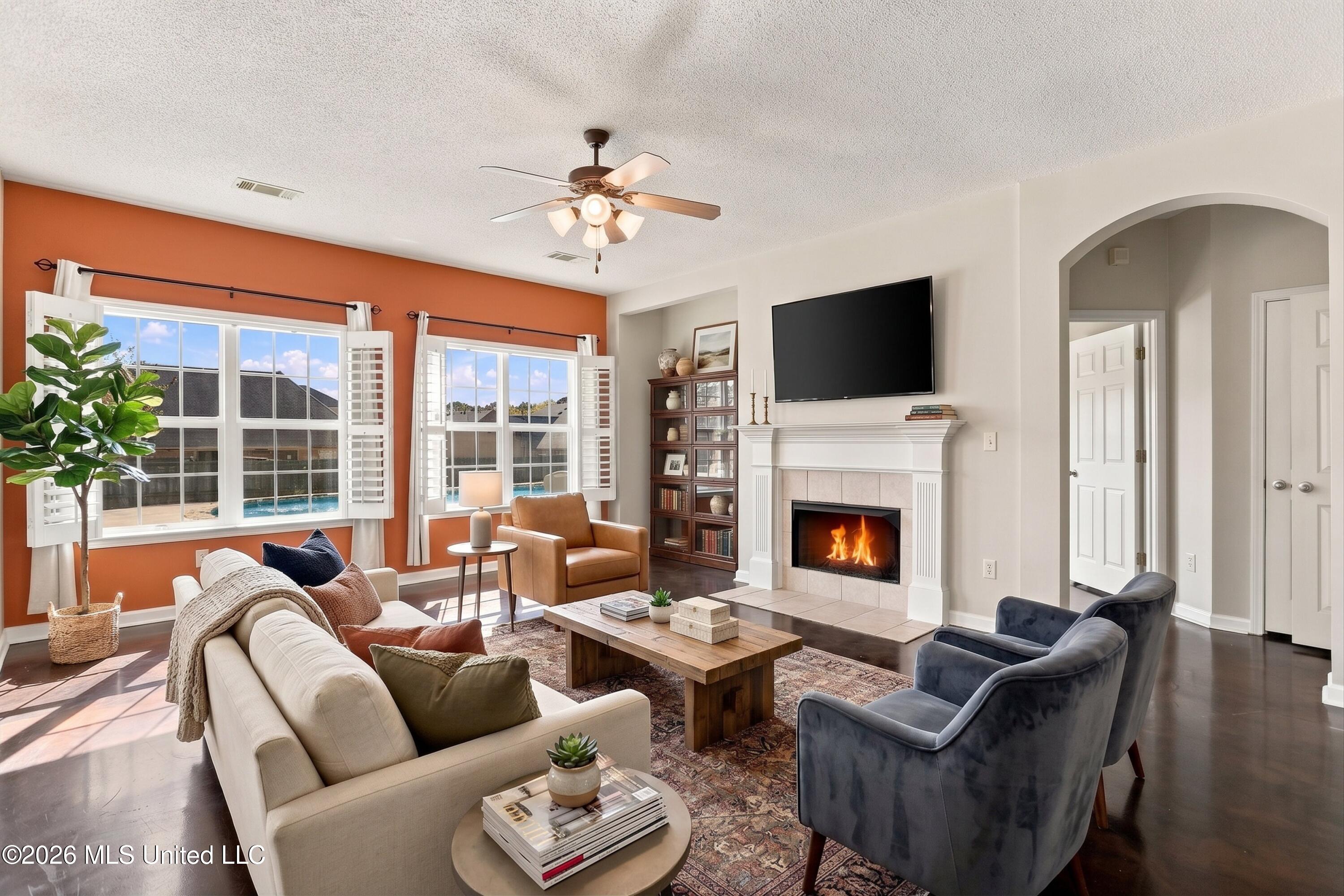 6265 Ivy Oaks Cove Property Photo 16