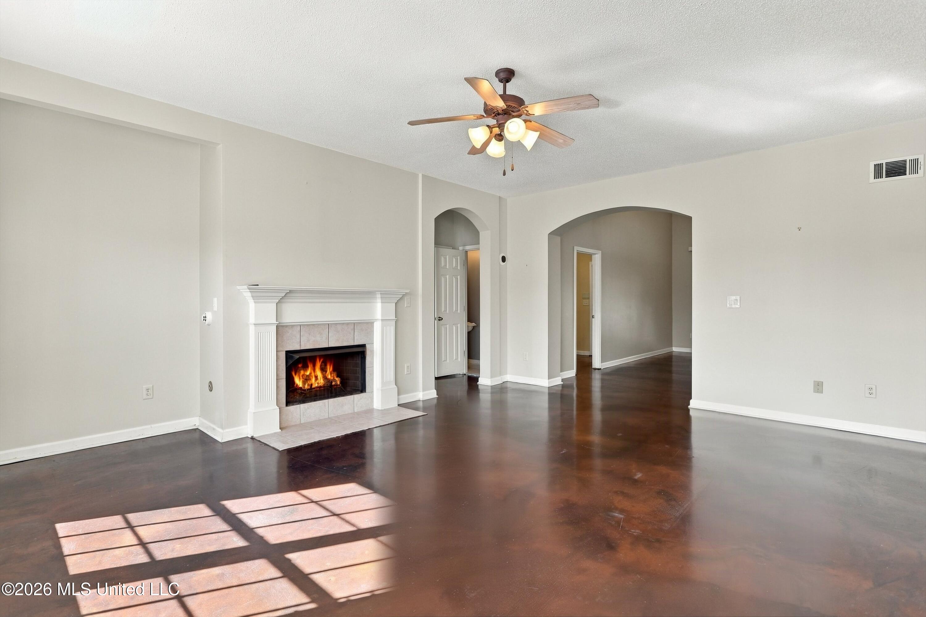 6265 Ivy Oaks Cove Property Photo 17