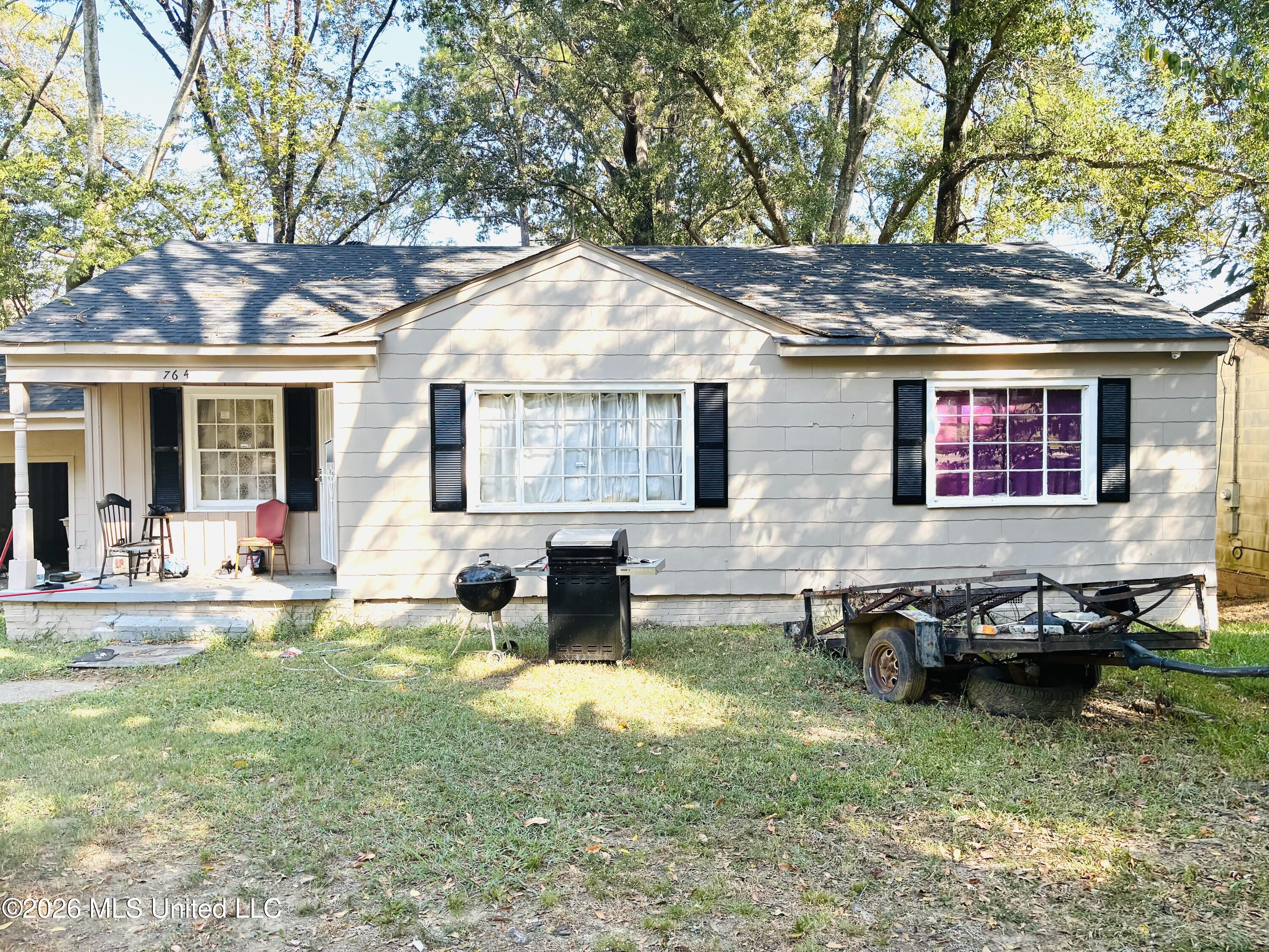 764 Launcelot Road Property Photo 1