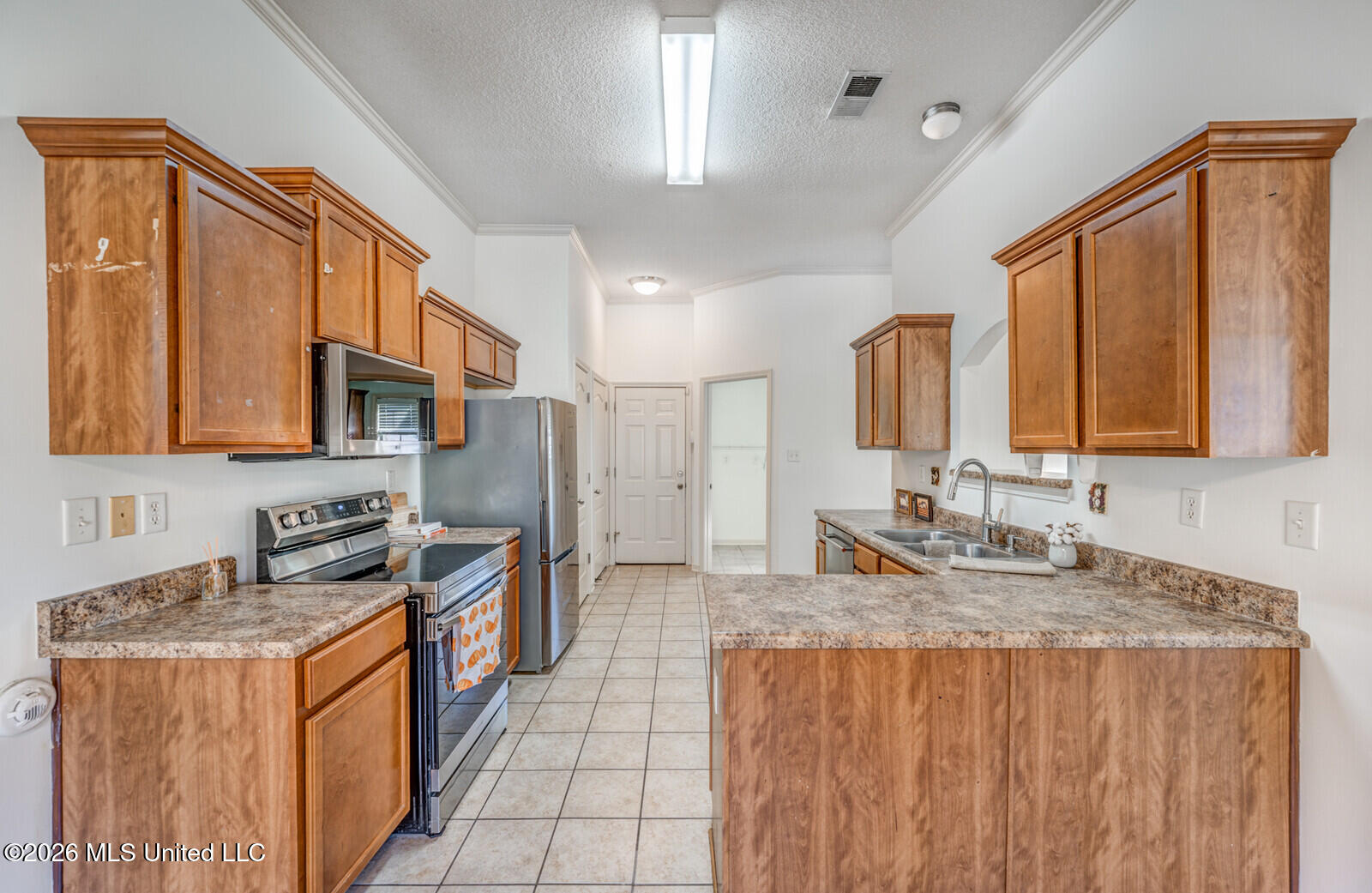 4616 Deer Run Road Property Photo 7