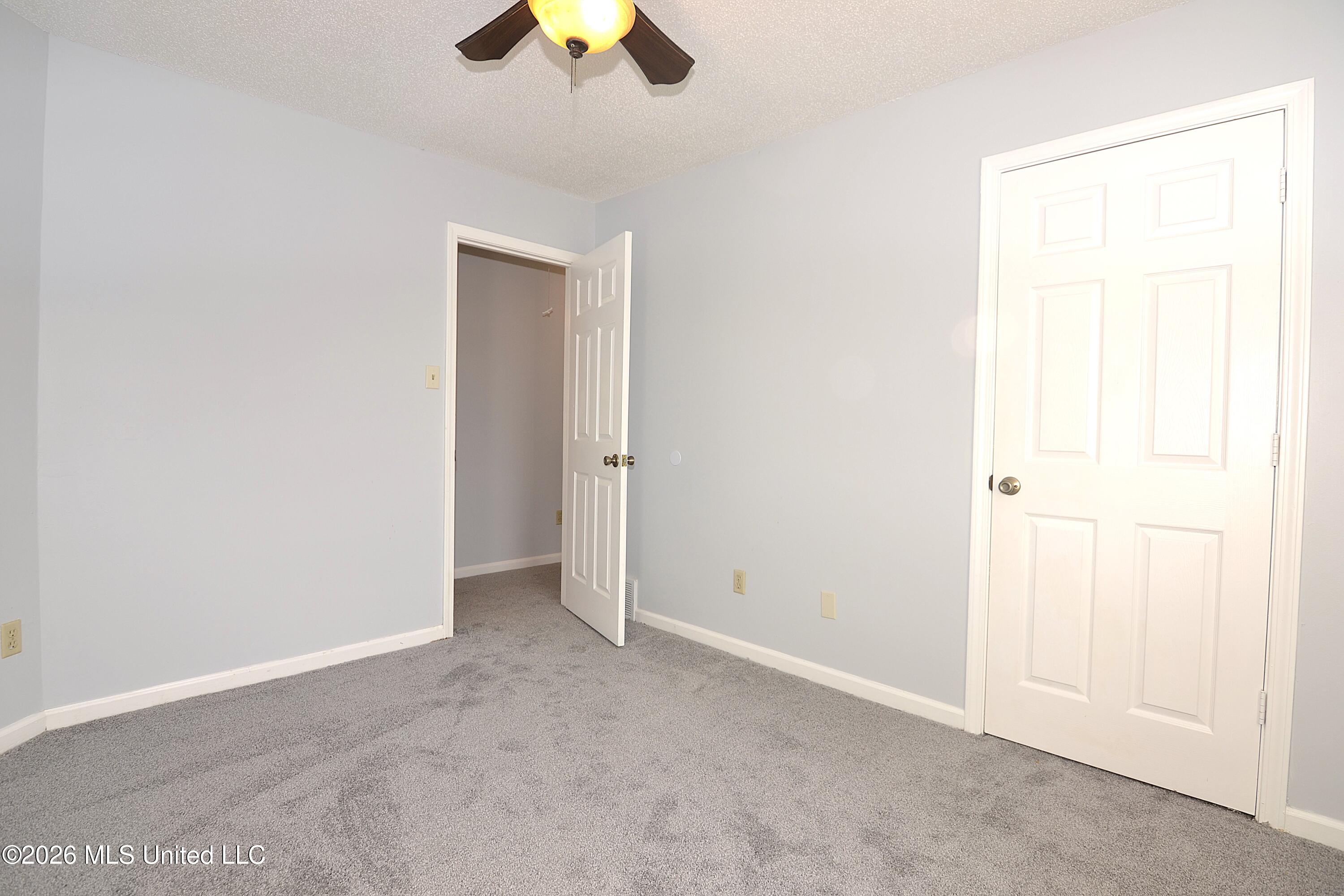 7076 Maplewood Road Property Photo 17